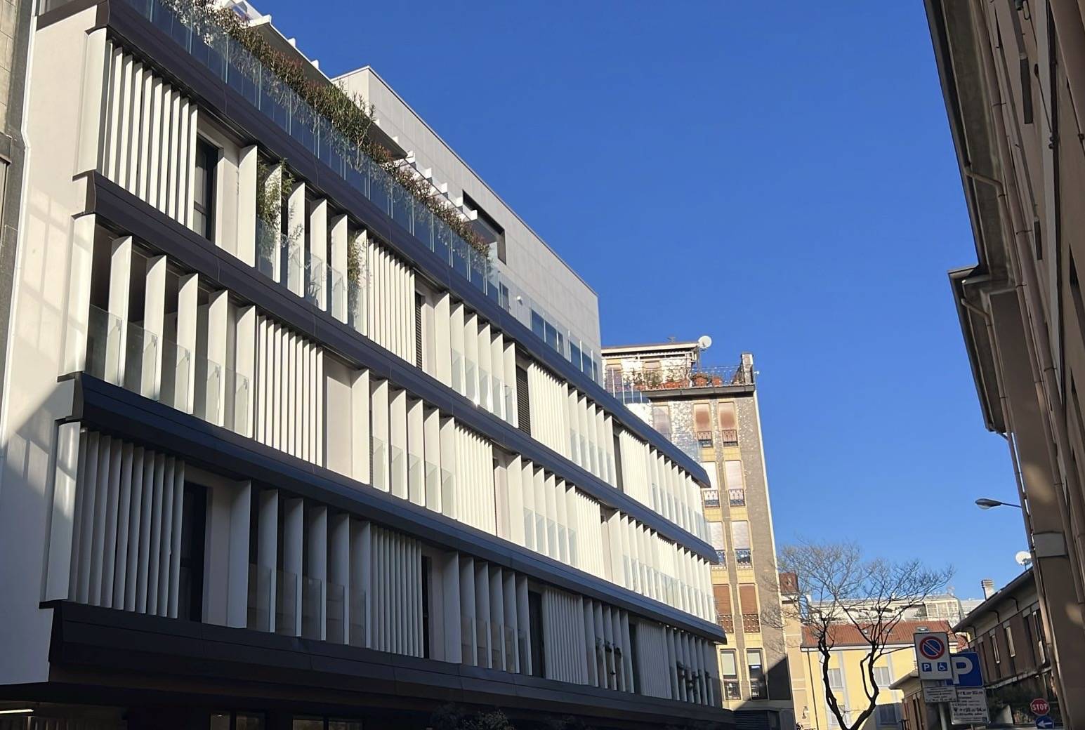 Trilocale in vendita a Monza, Centro storico