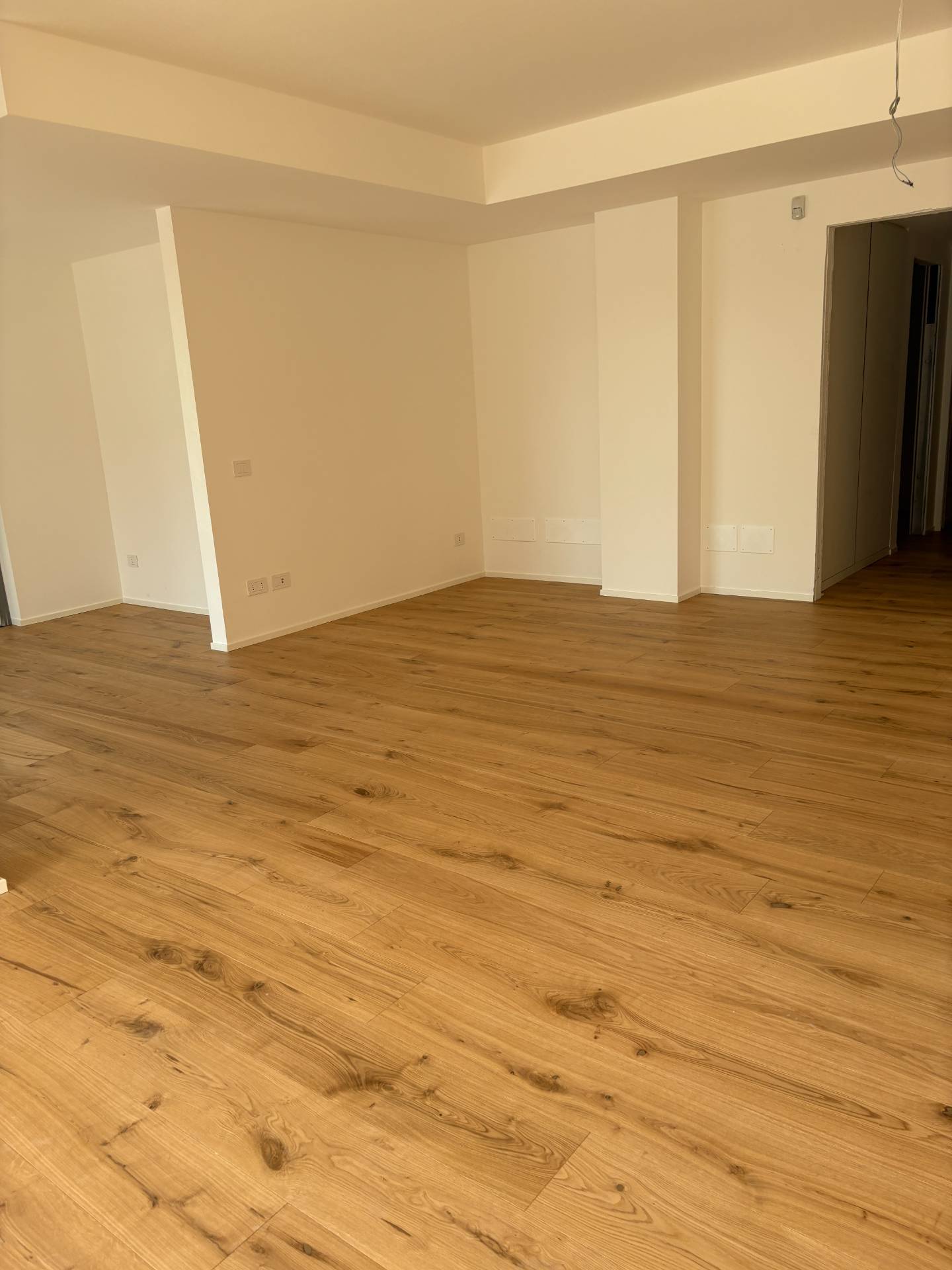 Appartamento in vendita a Monza, Centro storico