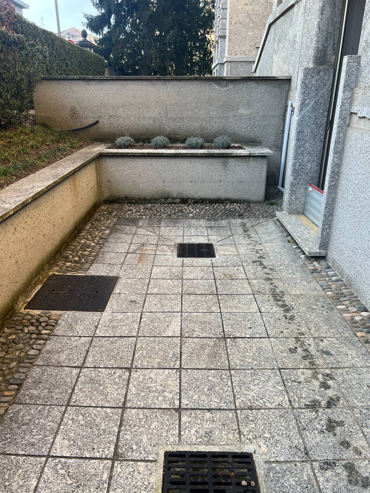 Studio/Ufficio in affitto a Monza, Centro storico