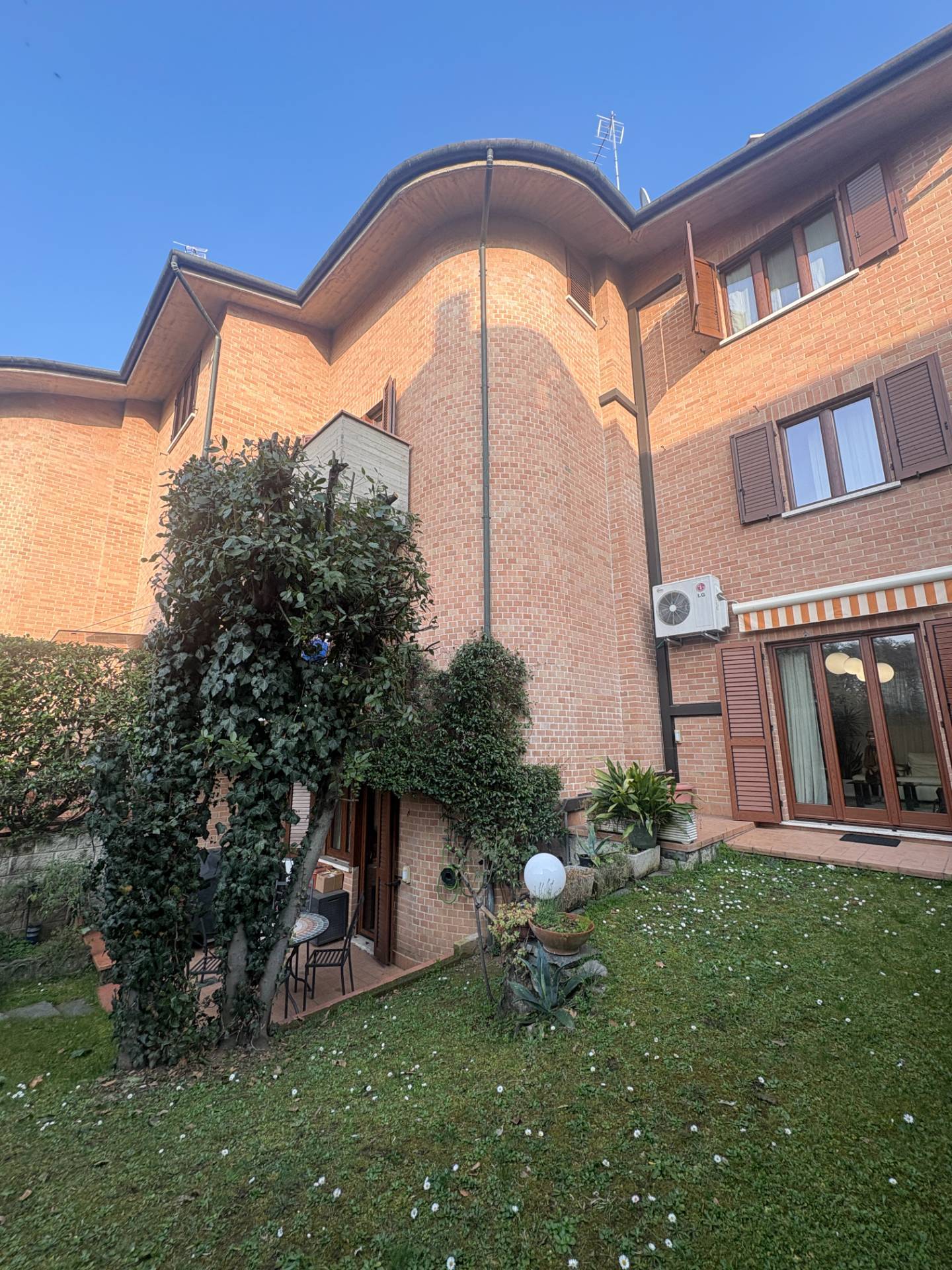 Villette a schiera in vendita a Lissone