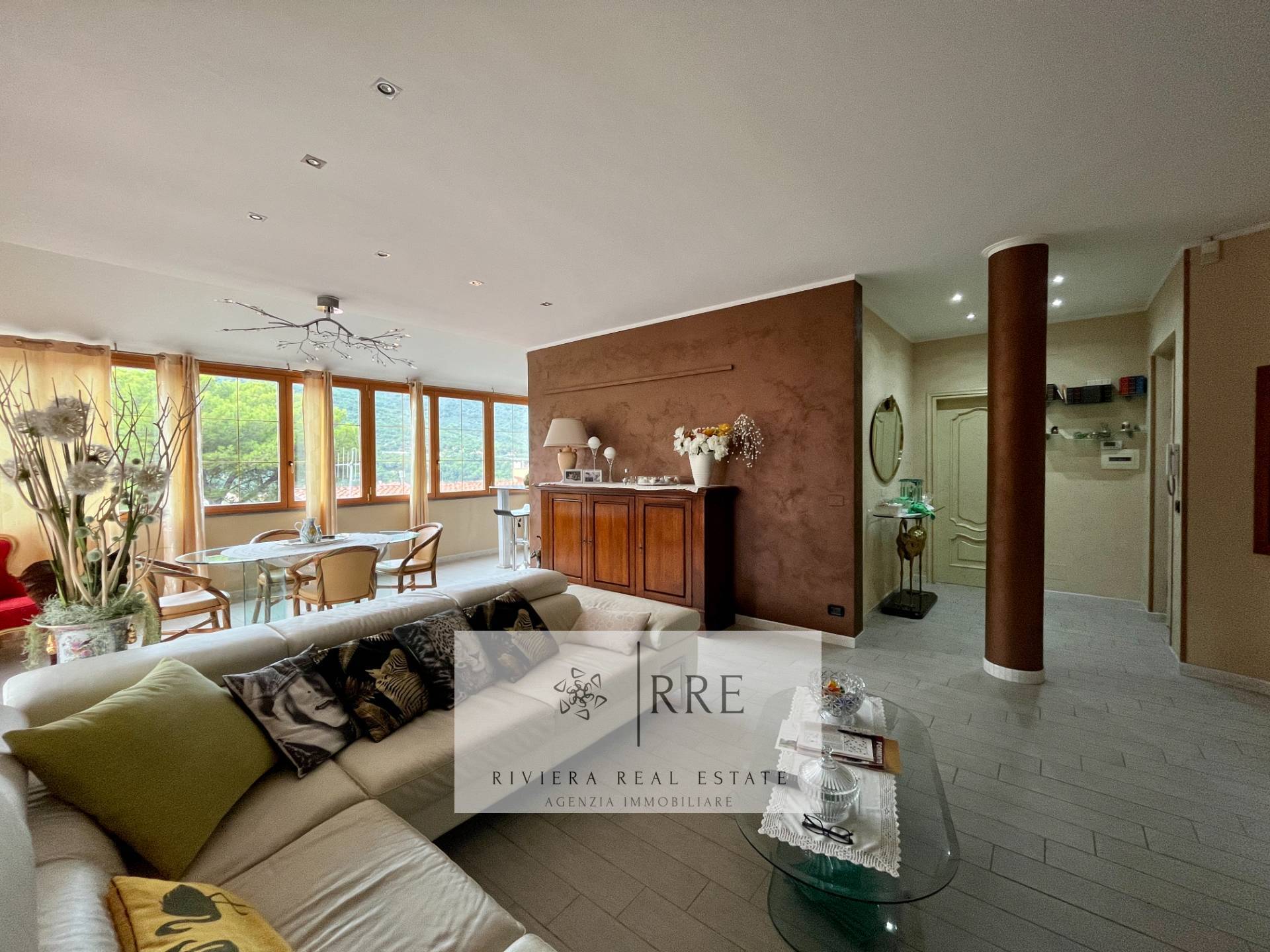 Porzione di villa in vendita a Andora