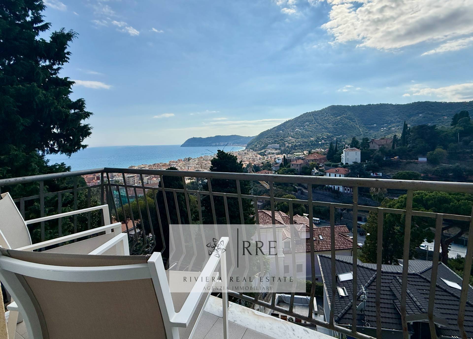 Trilocale in vendita a Alassio