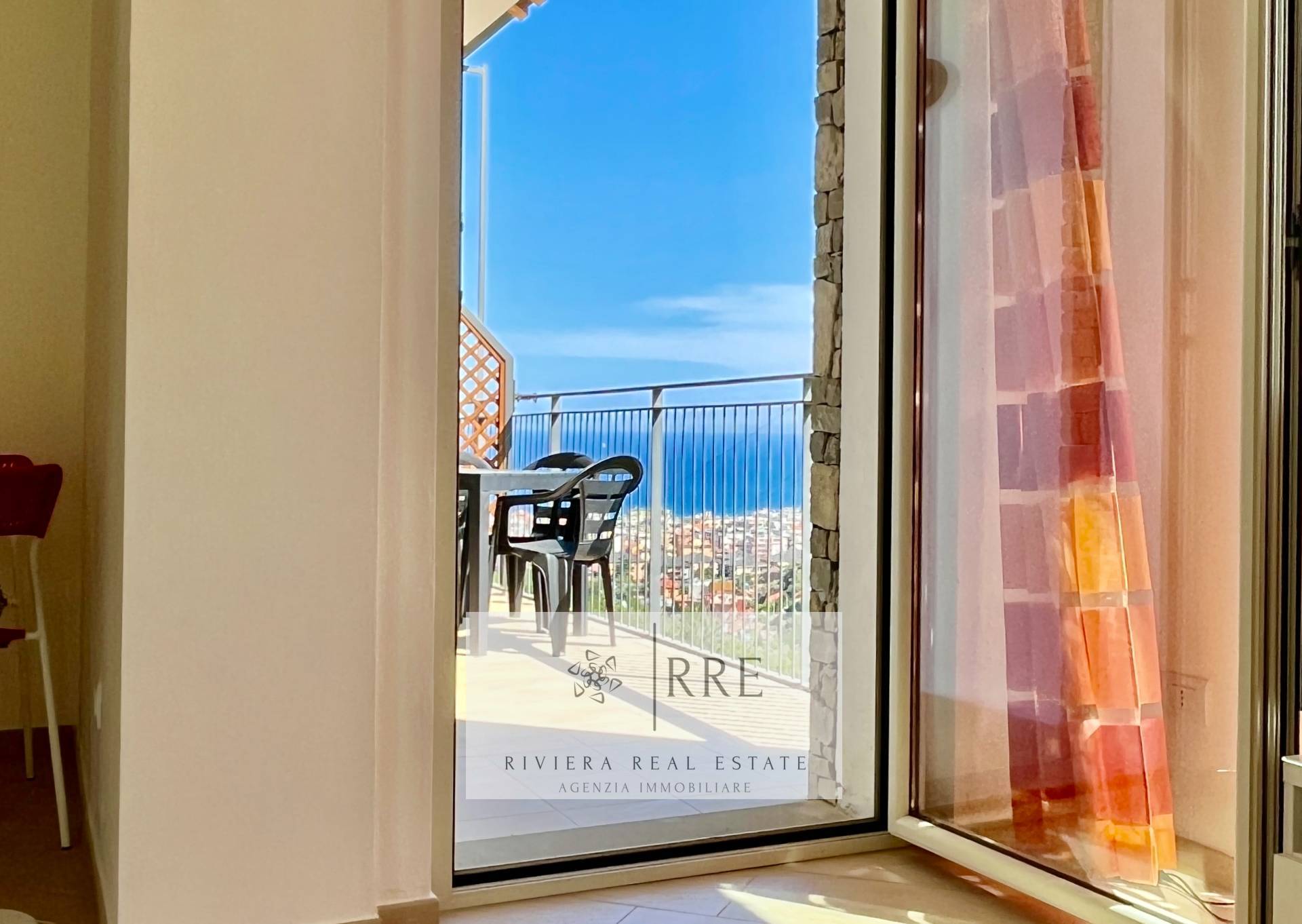 Trilocale in vendita a Alassio