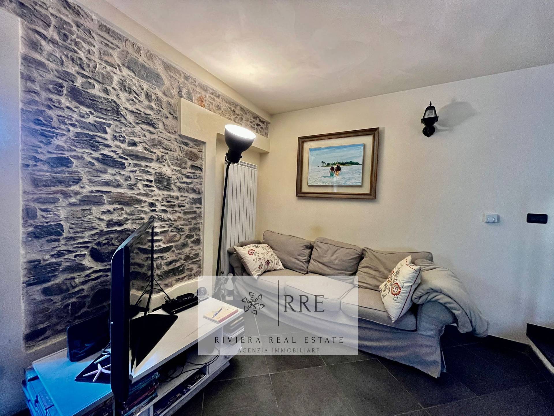 Casa Semindipendente in vendita a Ceriale