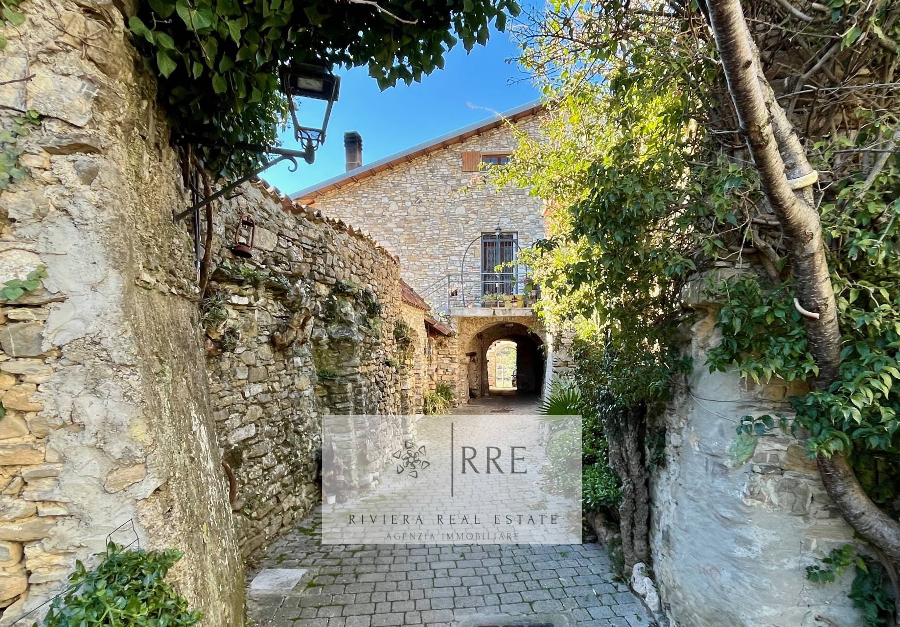 Trilocale in vendita a Andora