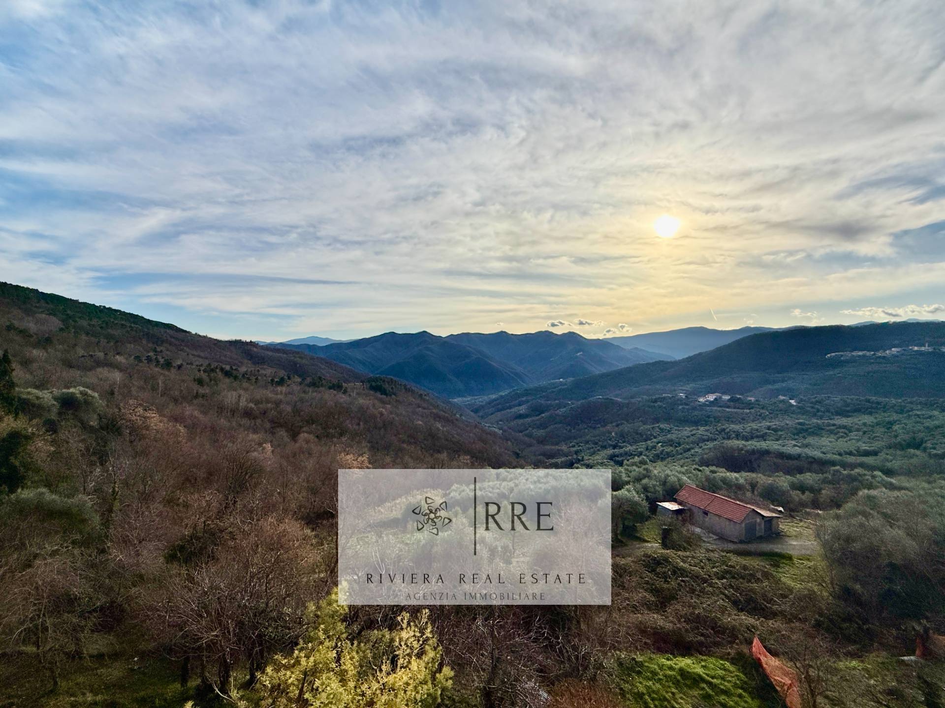 Casa Semindipendente in vendita a Aquila d'Arroscia, Salino