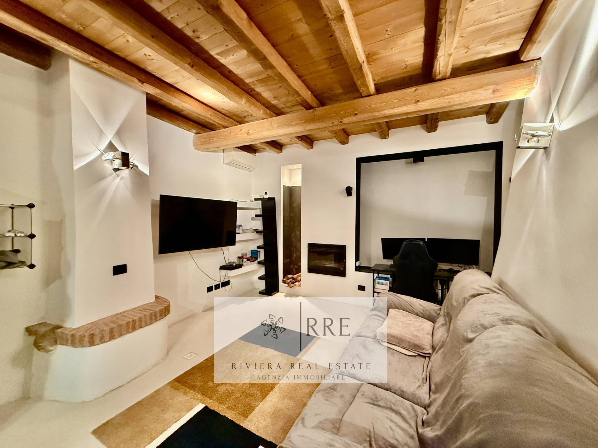 Casa Semindipendente in vendita a Toirano