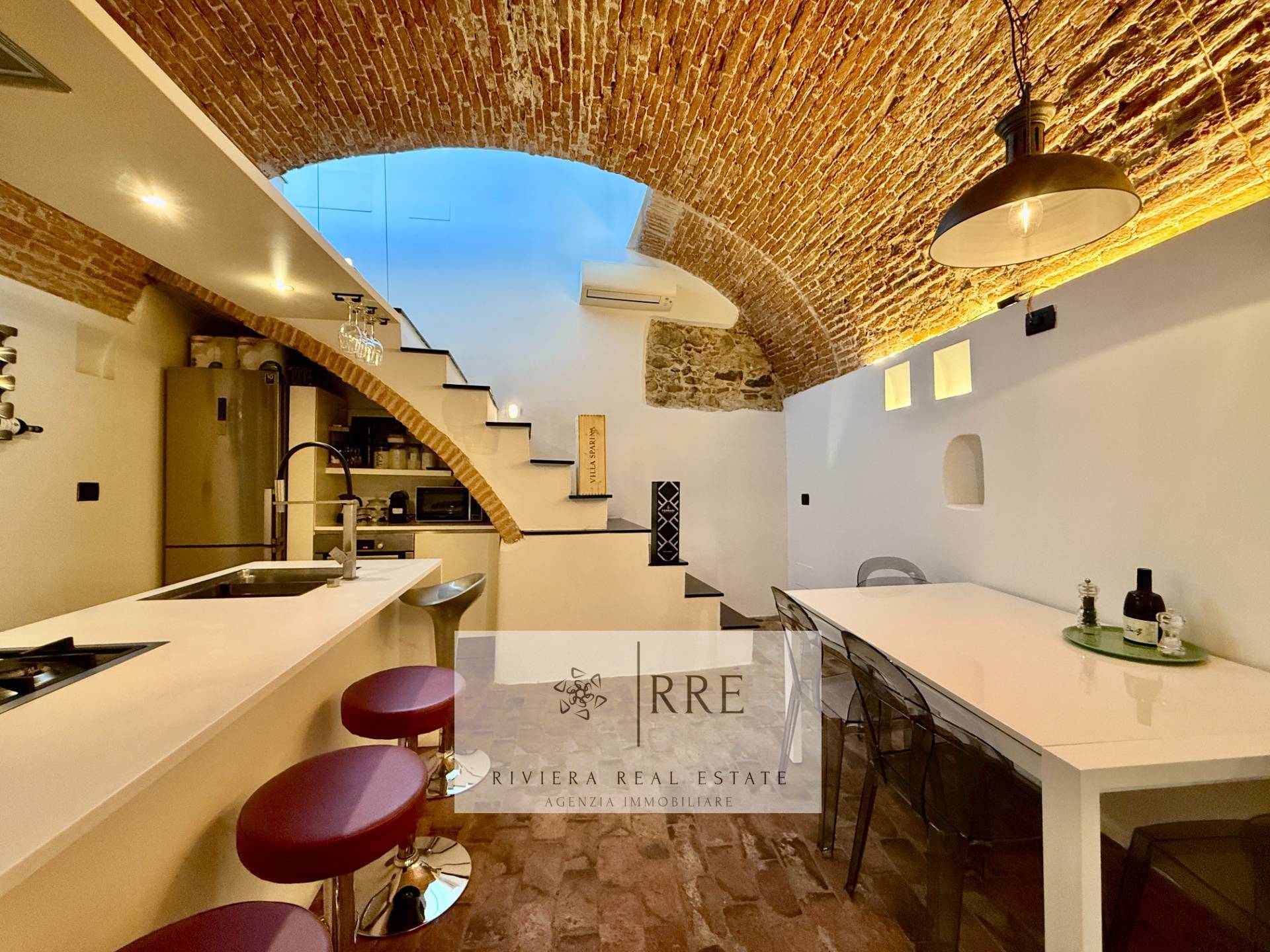 Casa Semindipendente in vendita a Toirano