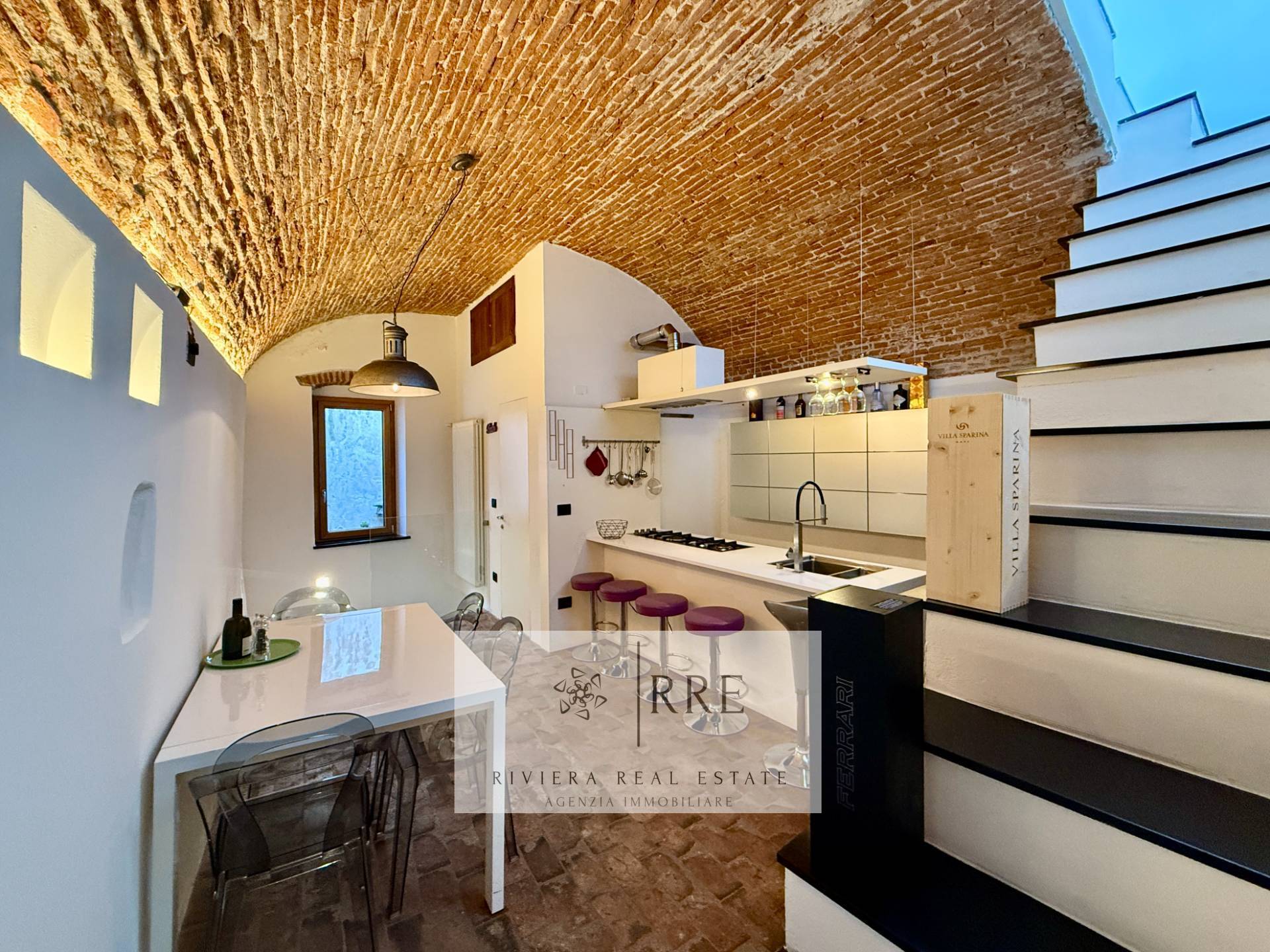 Casa Semindipendente in vendita a Toirano