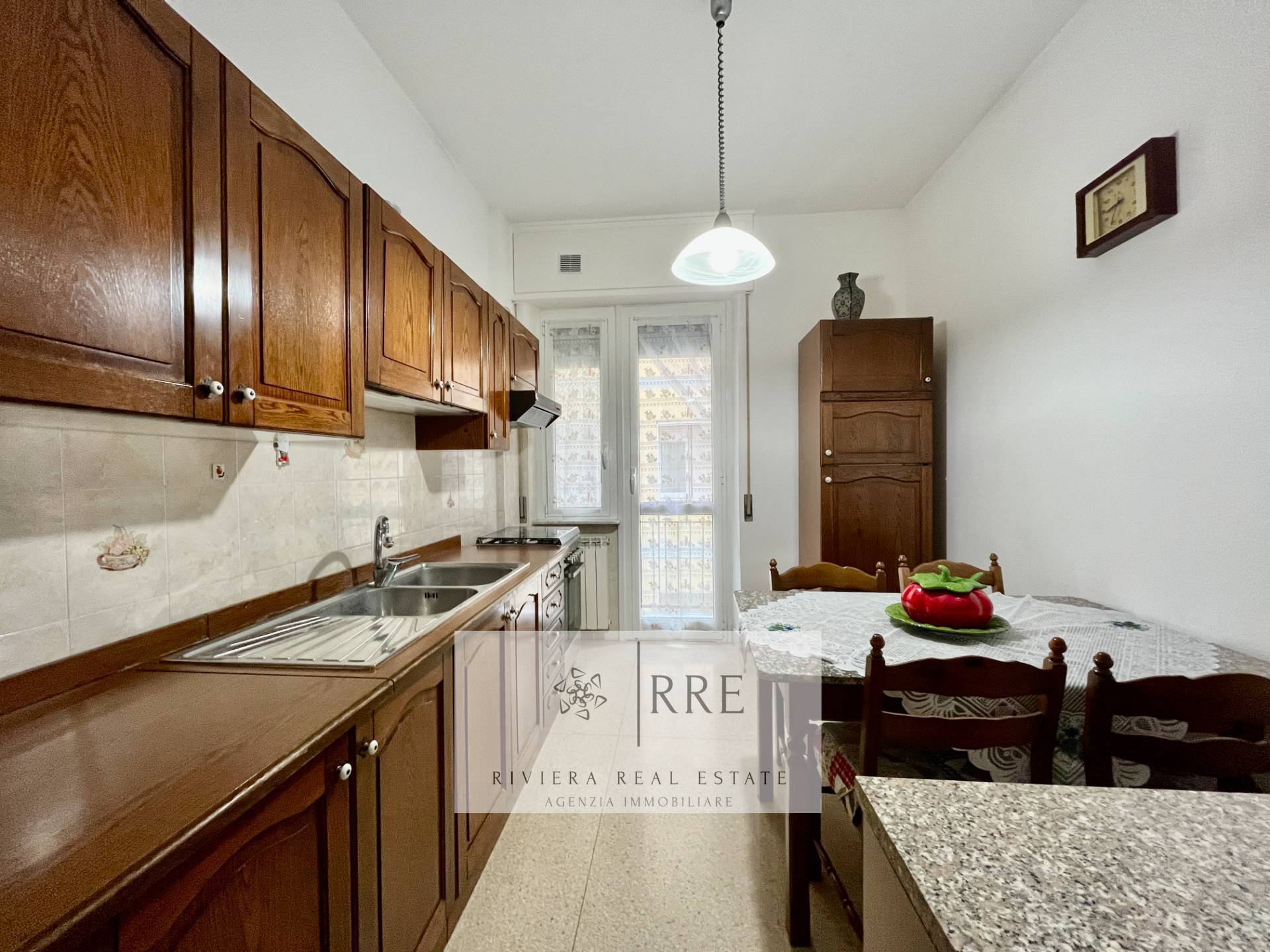 Quadrilocale in vendita a Albenga