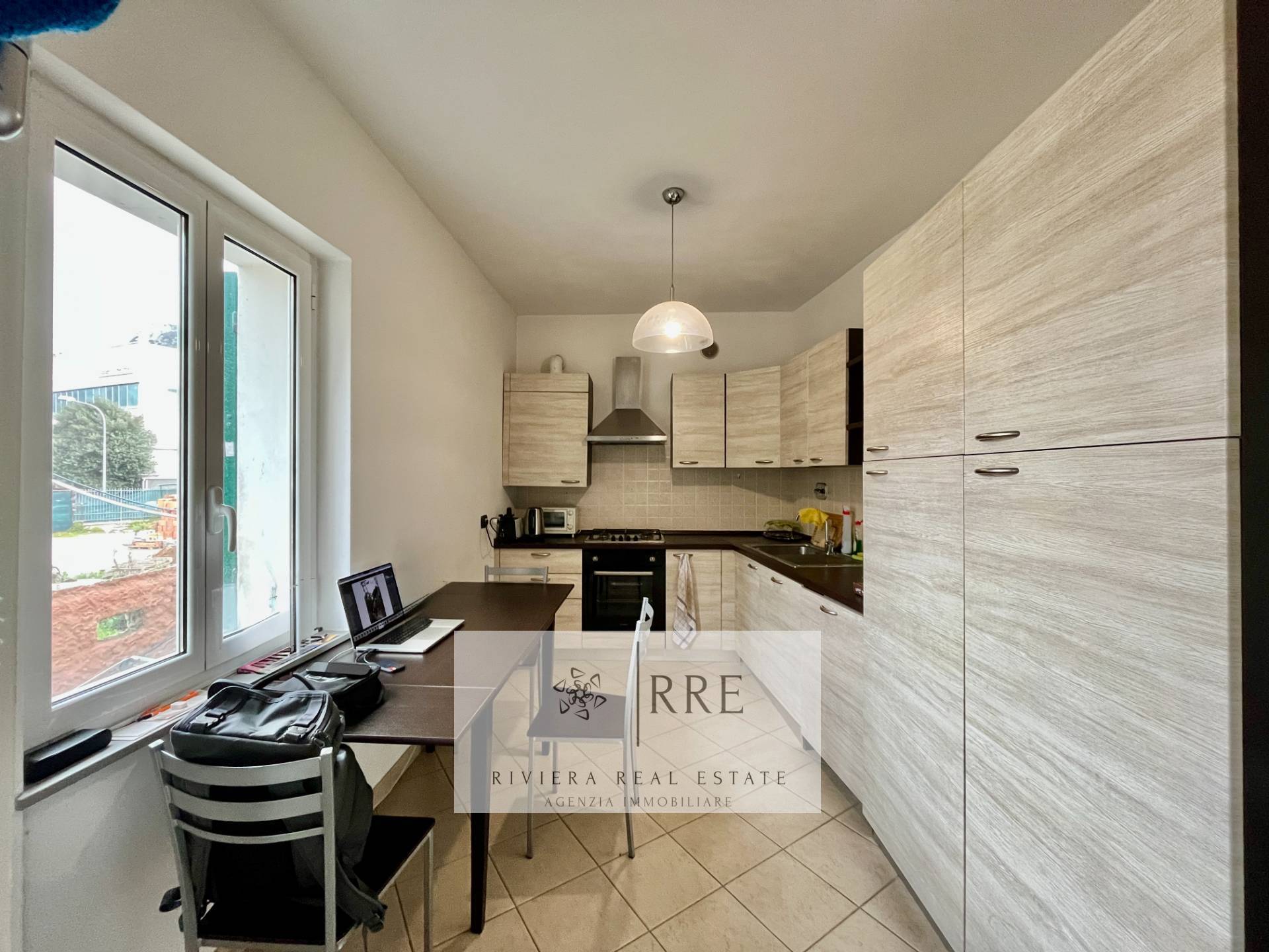 Trilocale in vendita a Finale Ligure, Finalborgo