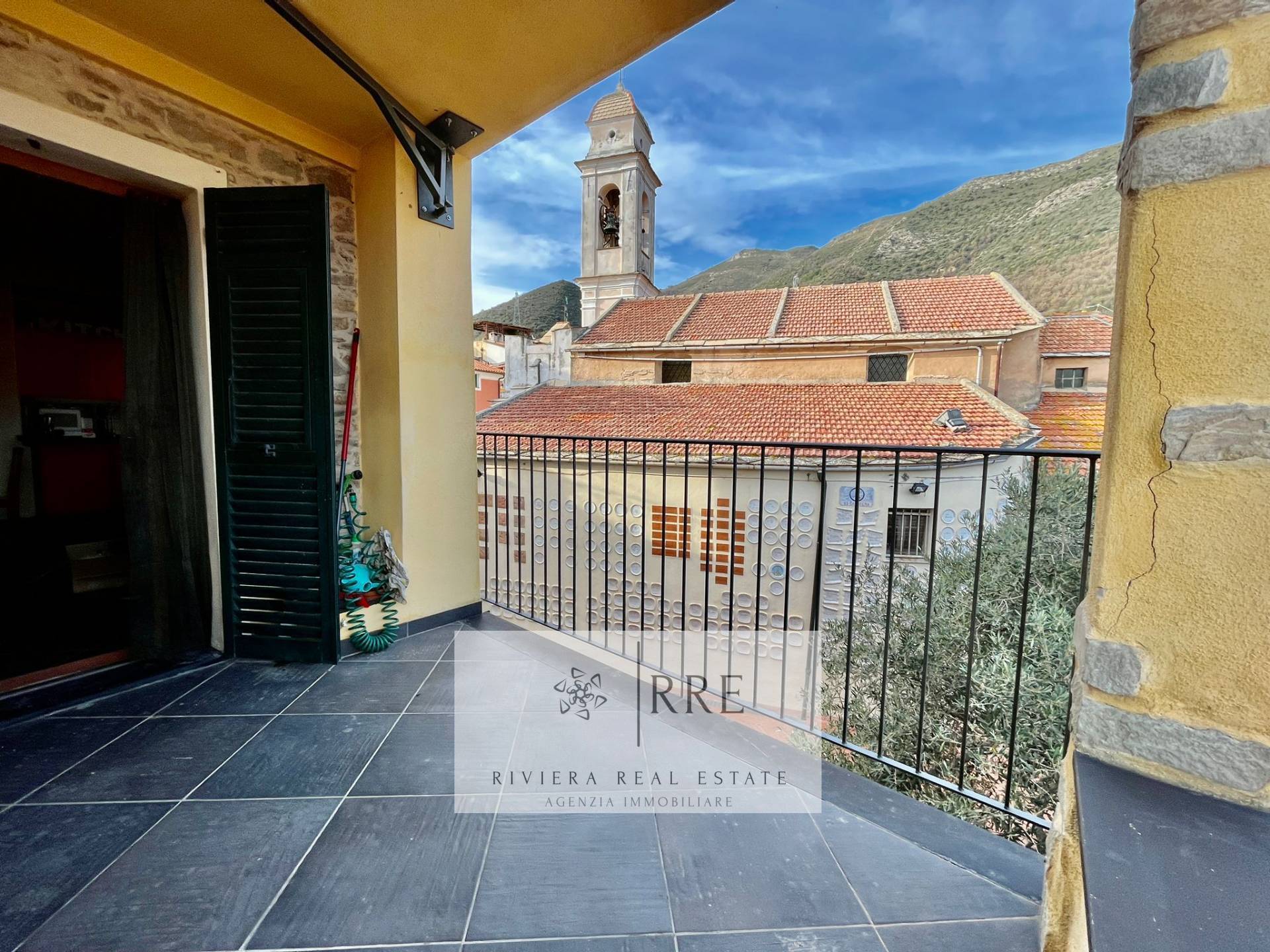 Casa Semindipendente in vendita a Ceriale