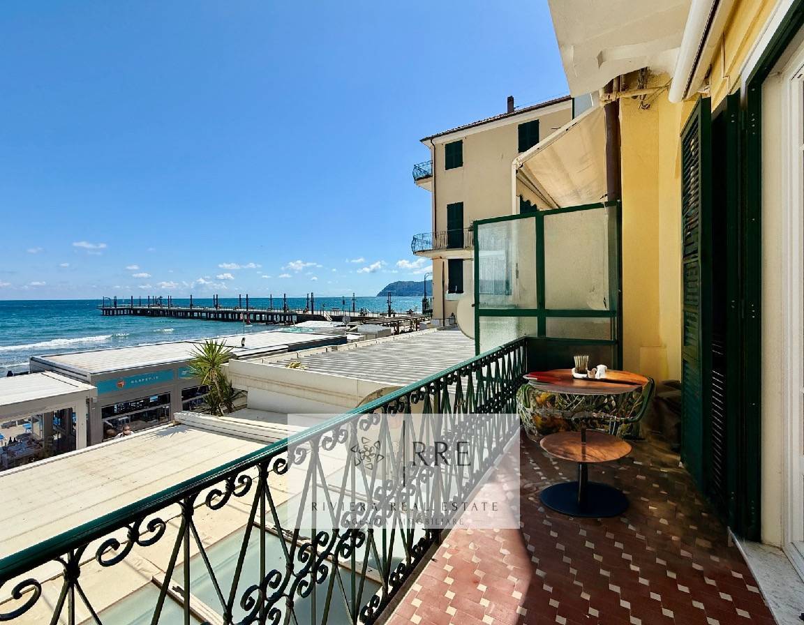 Appartamento in vendita a Alassio