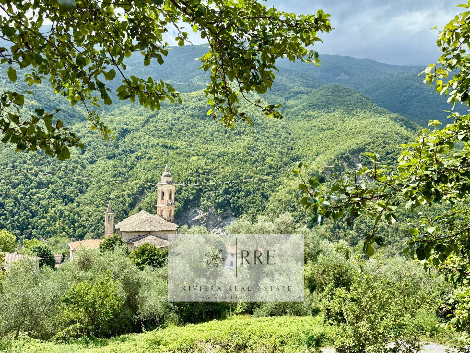 Rustico in vendita a Pieve di Teco, Acquetico