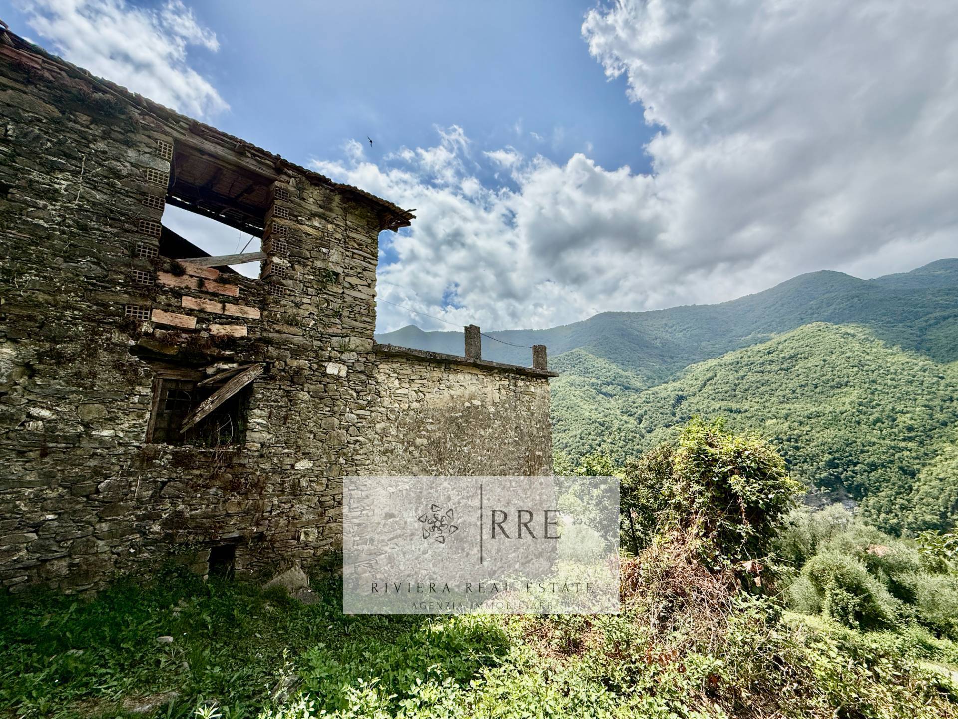 Rustico in vendita a Pieve di Teco, Acquetico