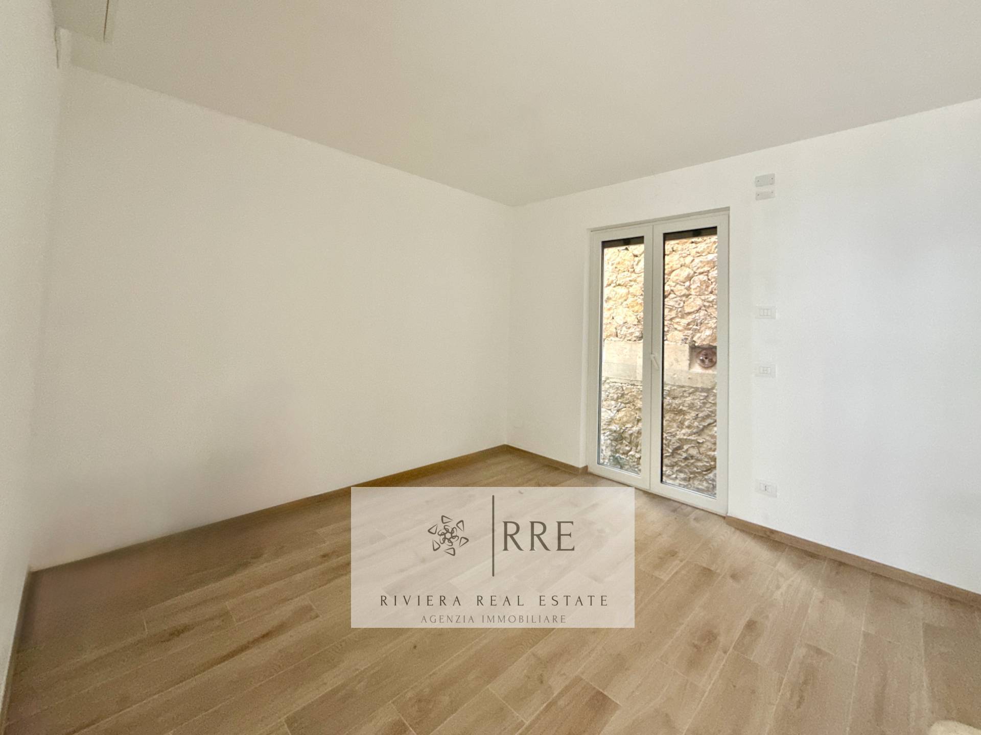 Bilocale Vista Mare in vendita a Borghetto Santo Spirito