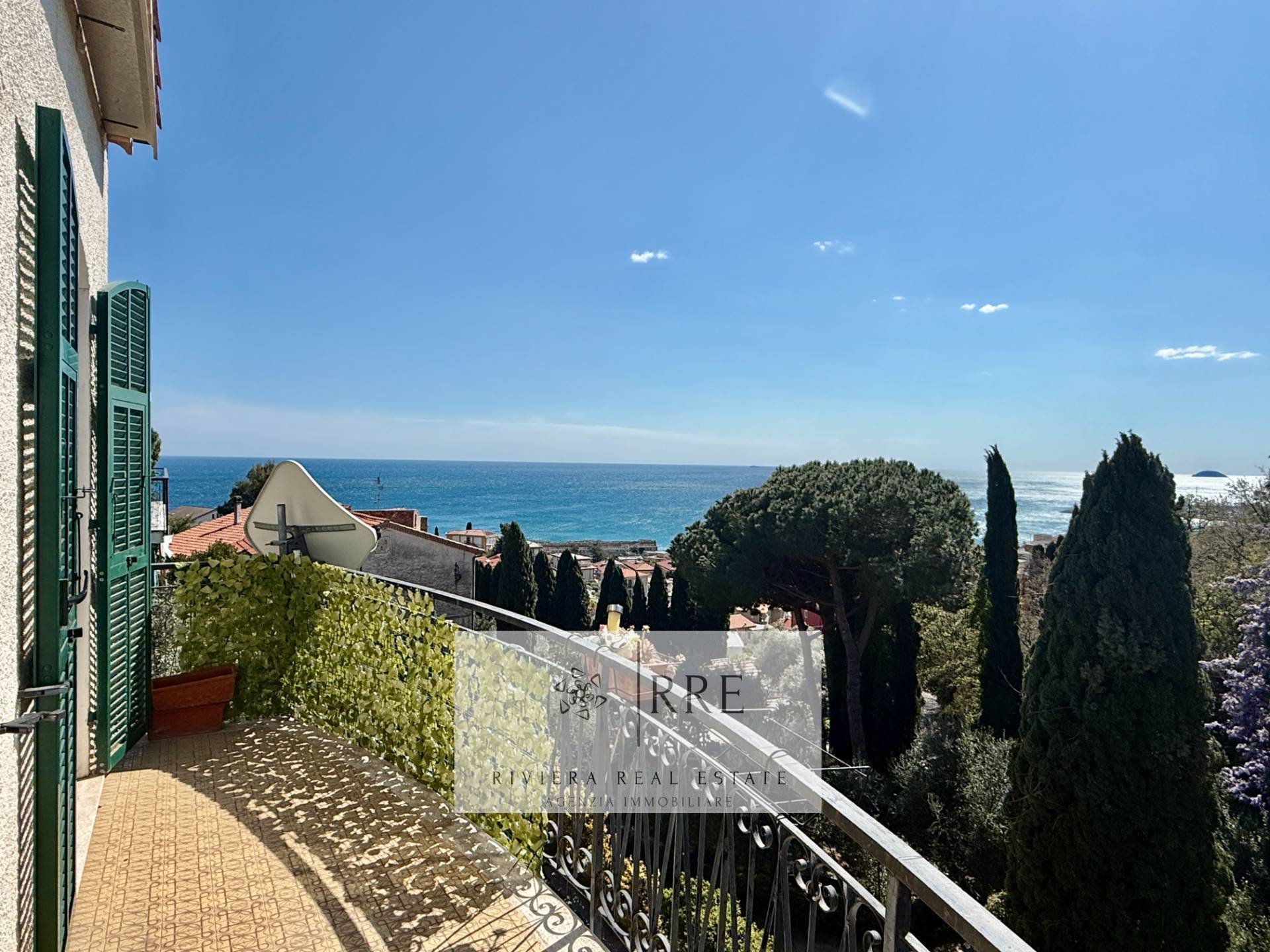 Villa in vendita a Pietra Ligure