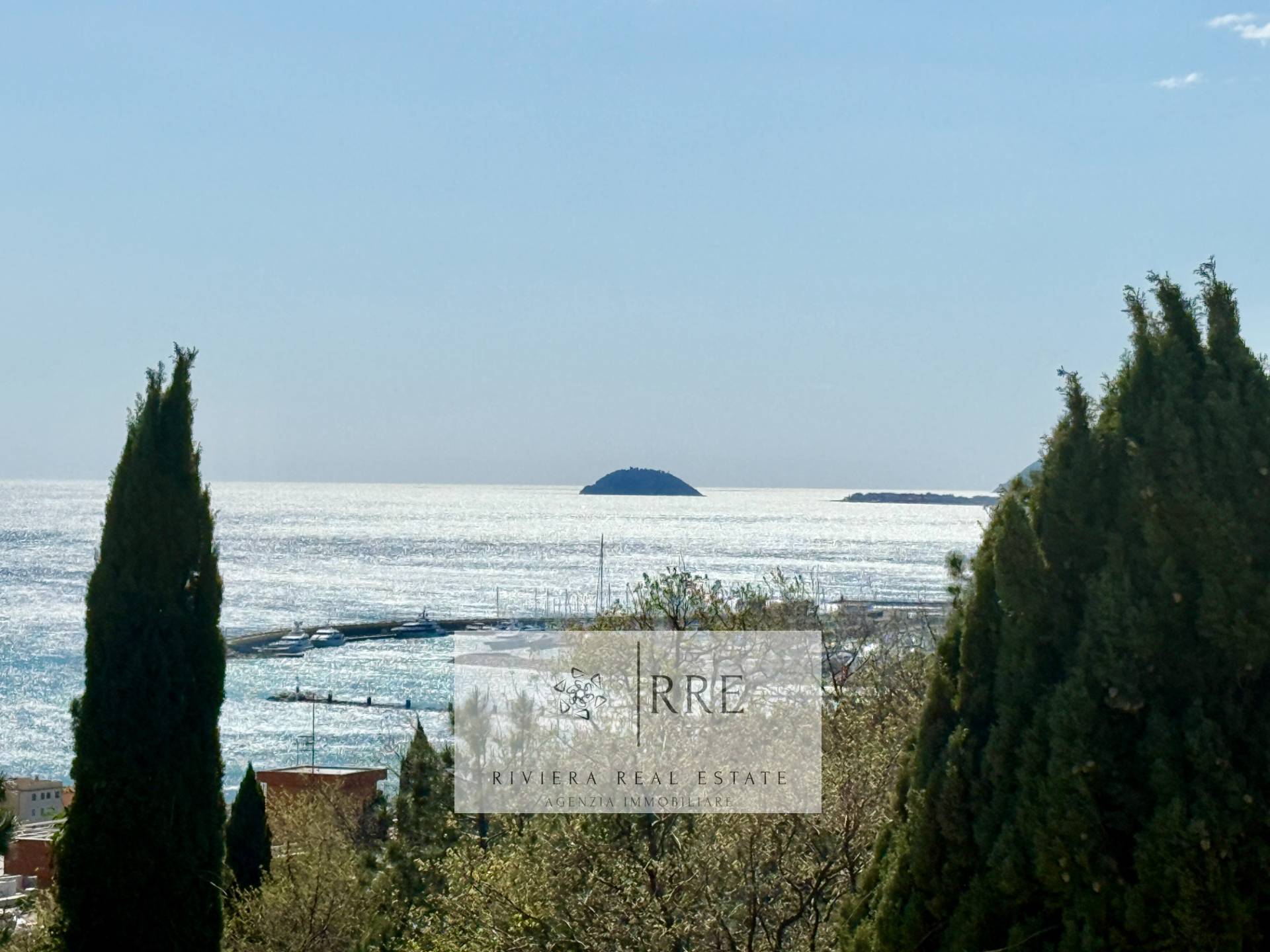 Villa in vendita a Pietra Ligure