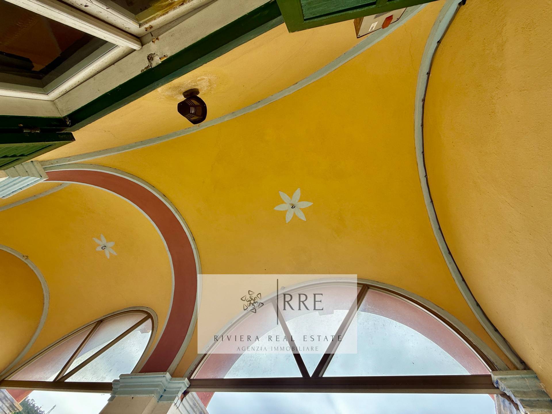 Casa Semindipendente in vendita a Loano, Verzi