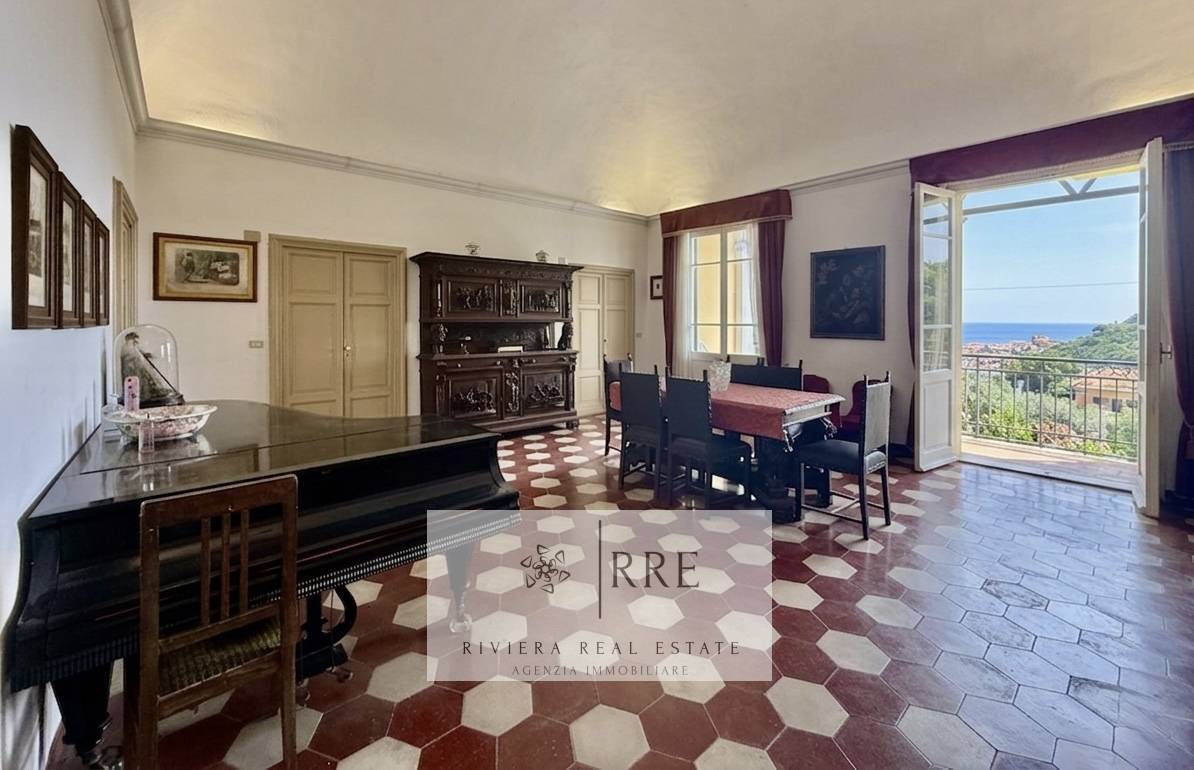 Casa Semindipendente in vendita a Loano, Verzi