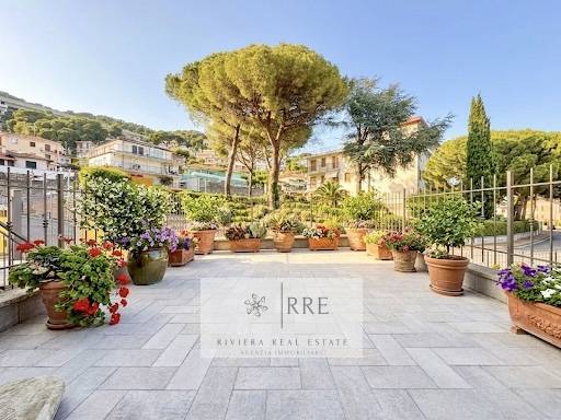 Bilocale con giardino in vendita a Andora