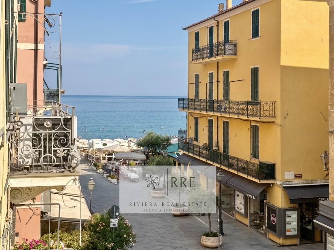 Appartamento in vendita a Alassio