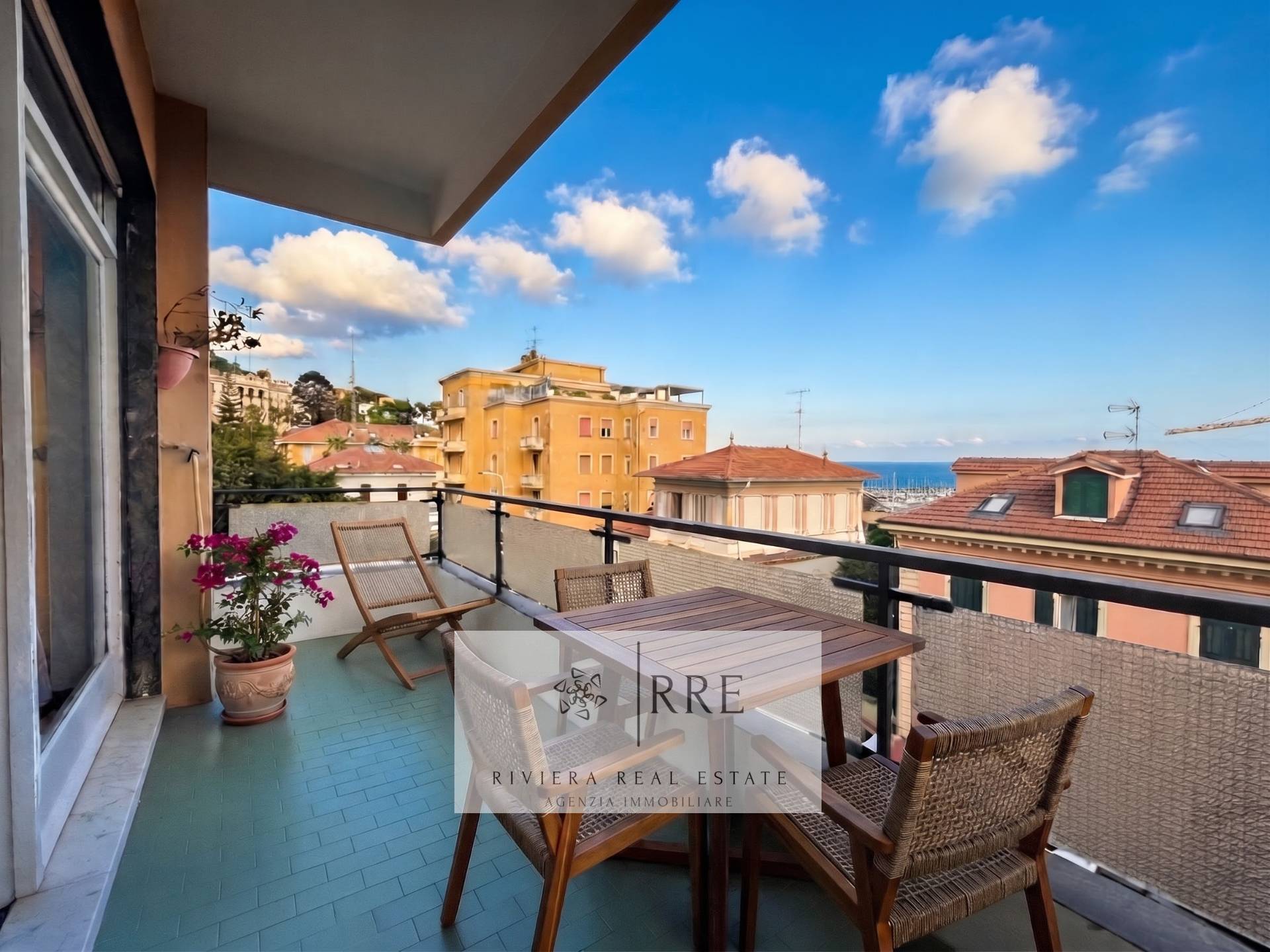Appartamento in vendita a Imperia, Porto Maurizio centro