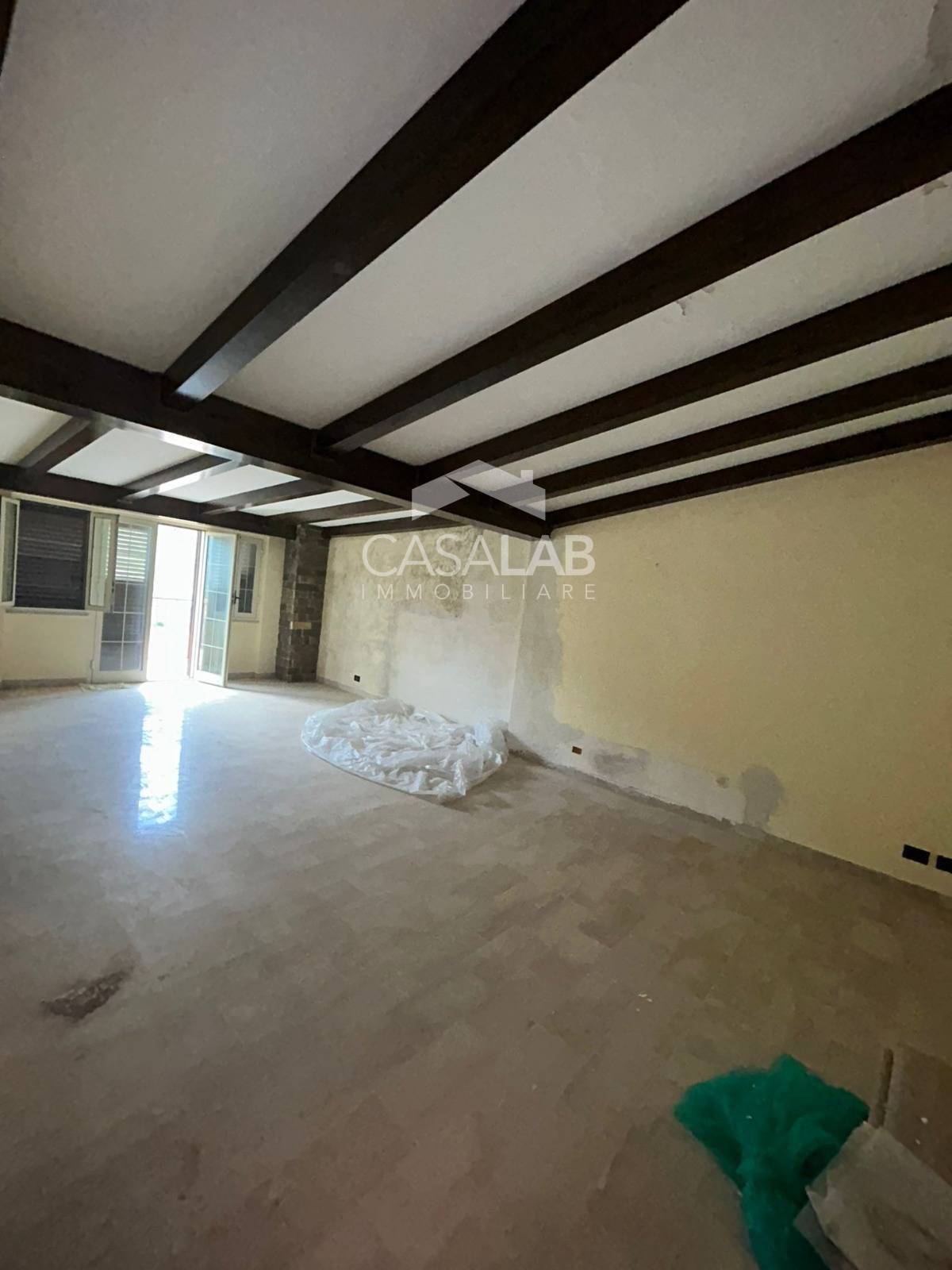 Appartamento in vendita a Montelepre