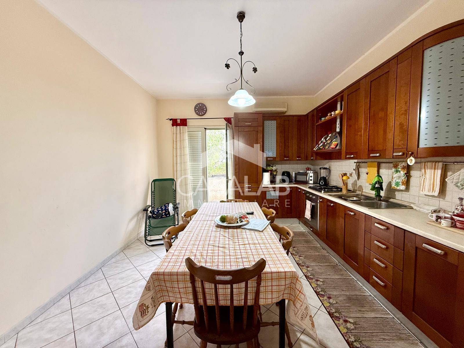 Appartamento in vendita a Carini, Carini