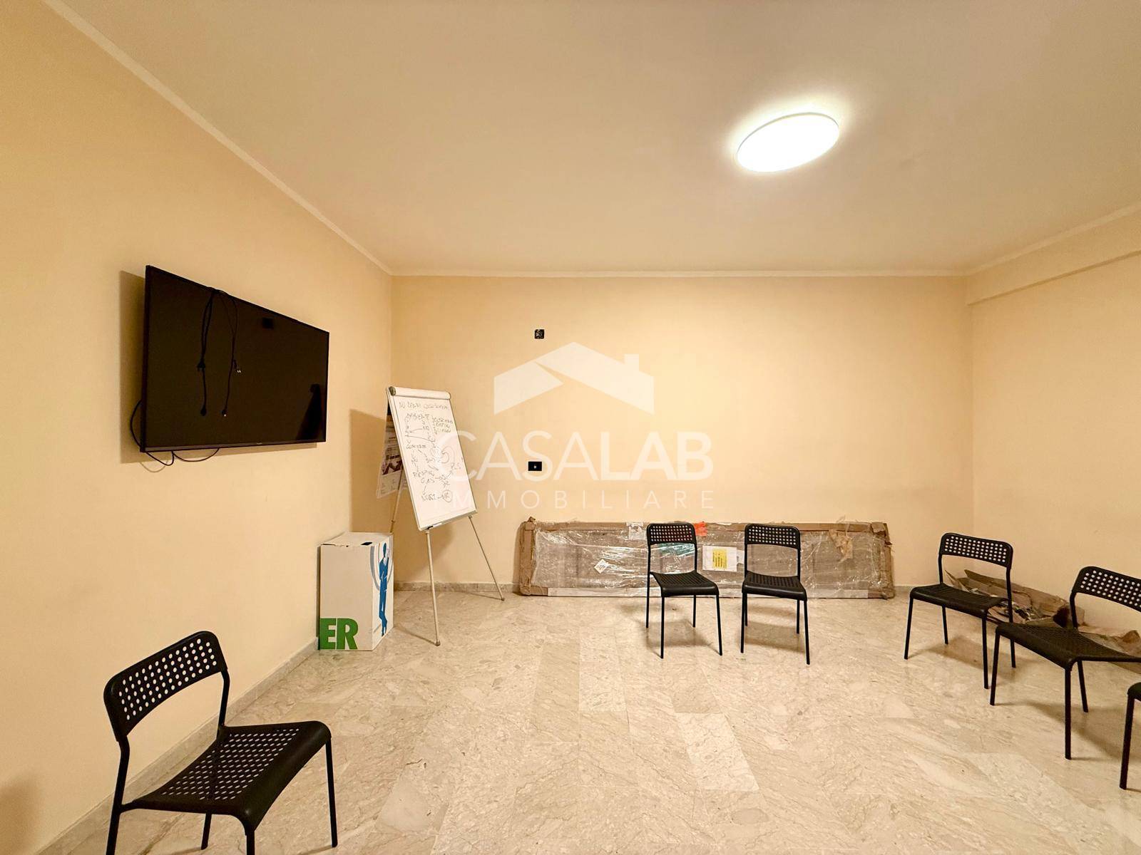 Locale commerciale in affitto a Carini, Bivio Foresta