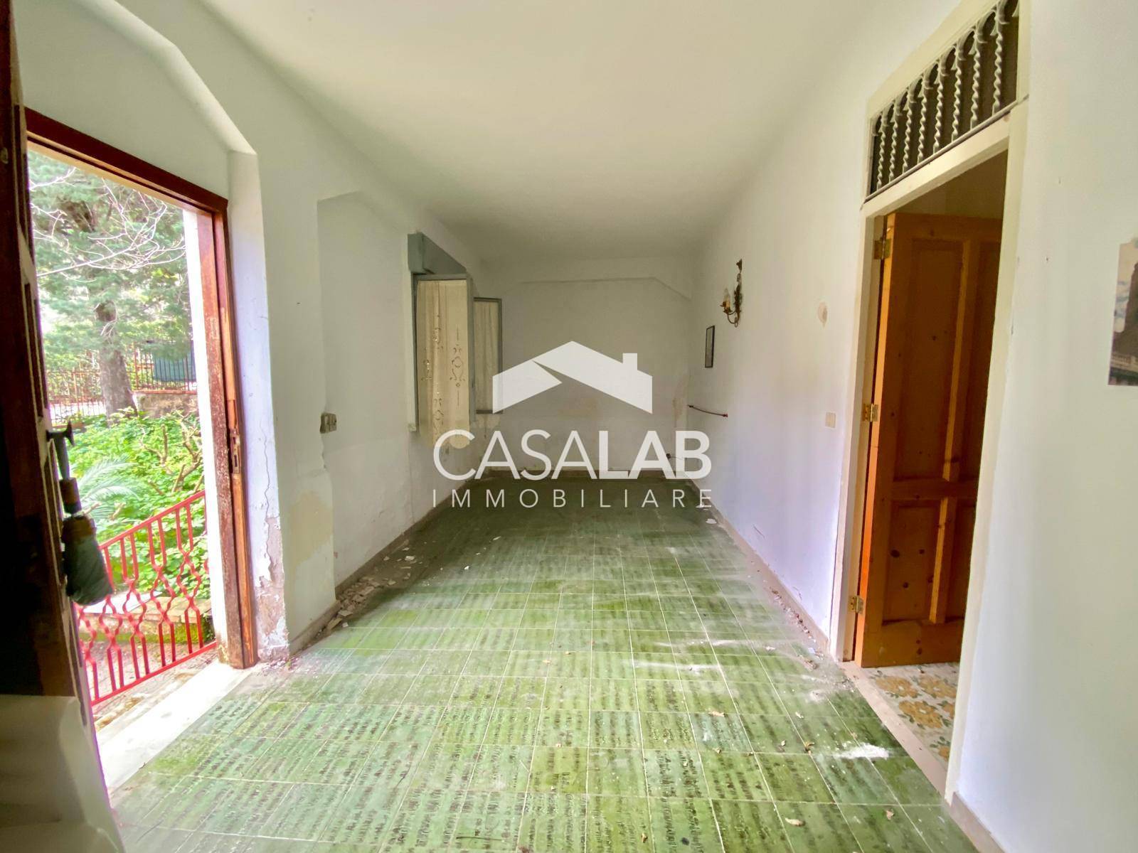 Villa in vendita a Carini, Carini