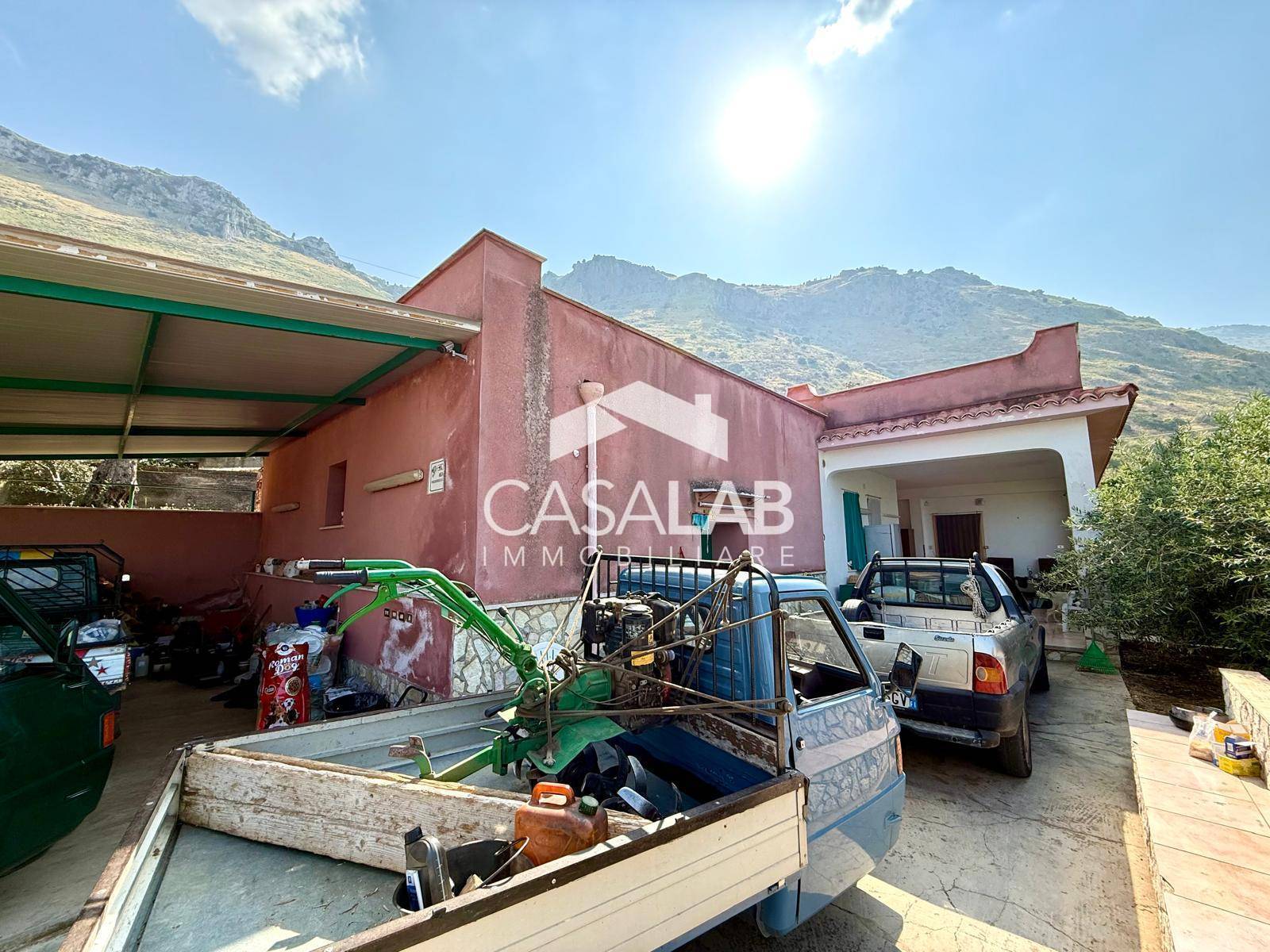 Villa in vendita a Carini, Berlinguer