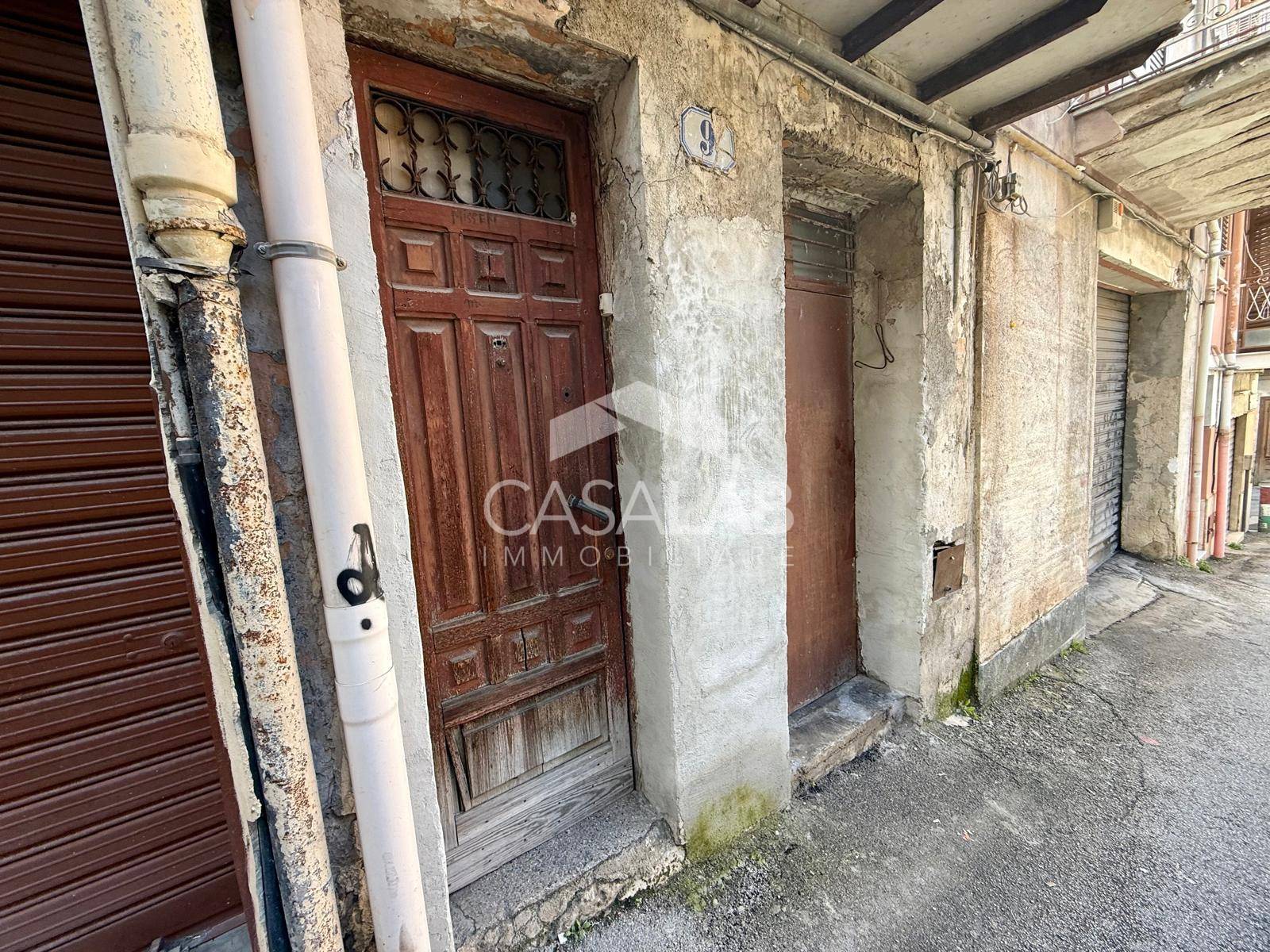 Appartamento in vendita a Carini, Carini Alta