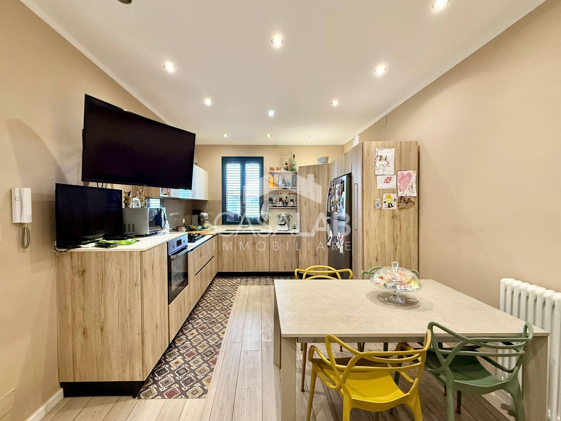 Appartamento in vendita a Carini, J.Walker