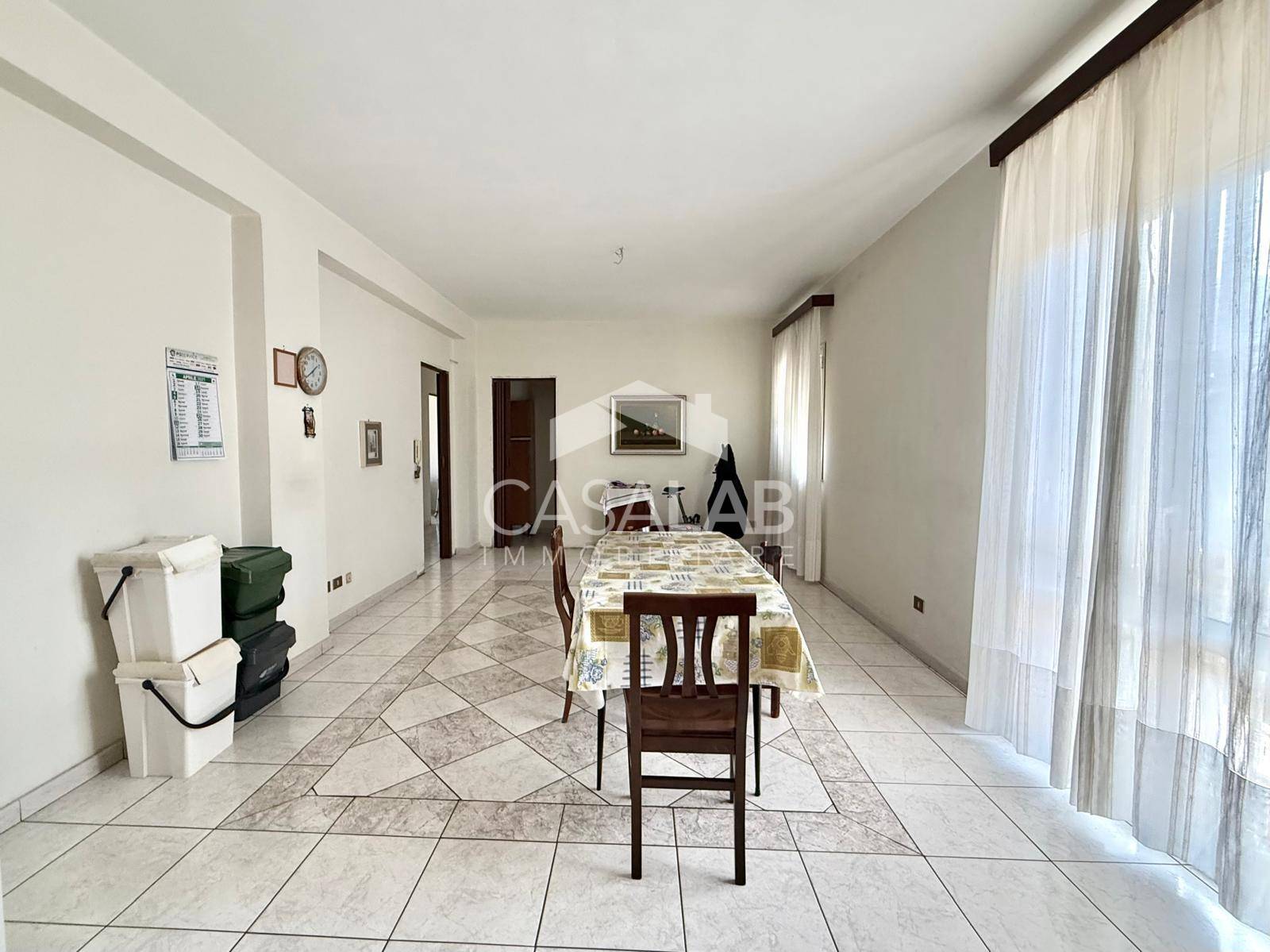 Appartamento in vendita a Palermo, San Lorenzo