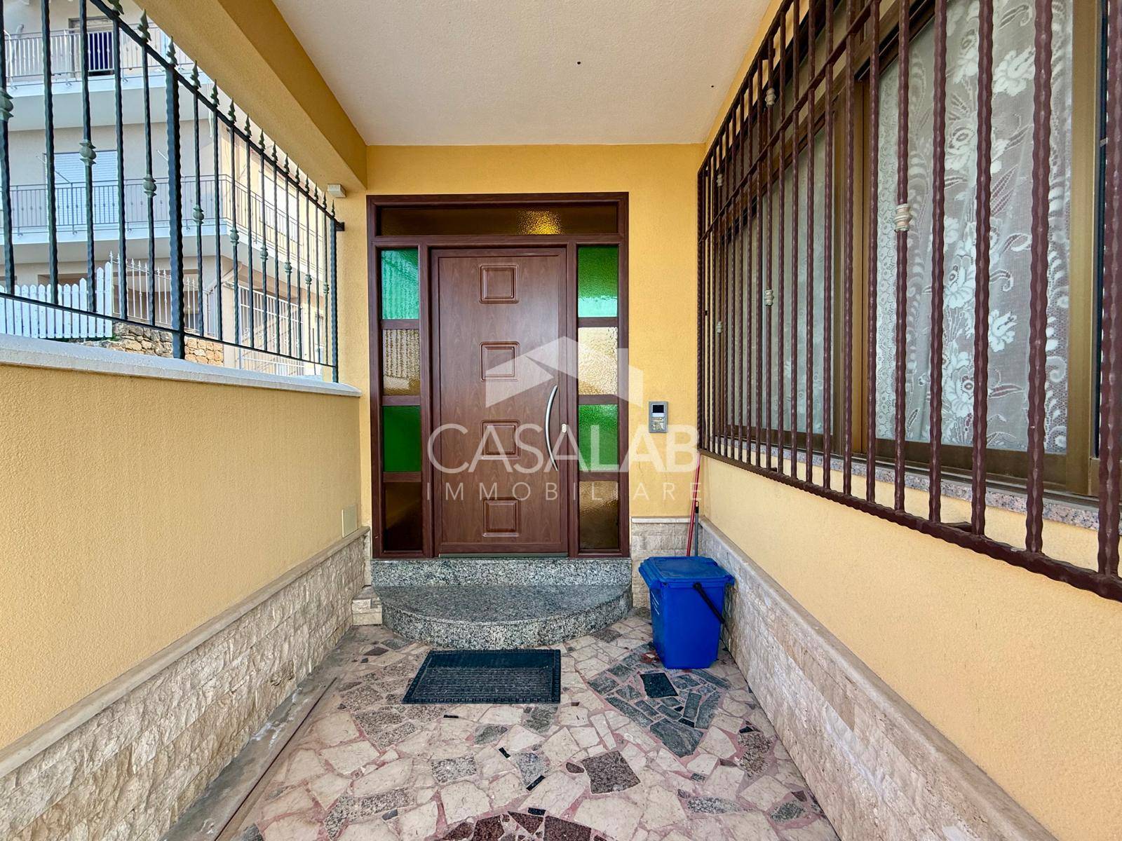 Appartamento in vendita a Carini, Carini Alta