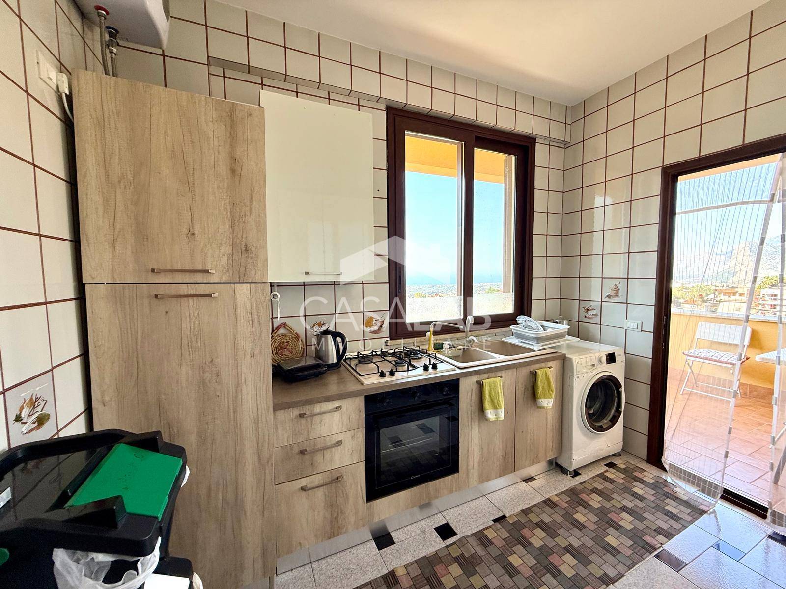 Appartamento in vendita a Carini, Carini Alta