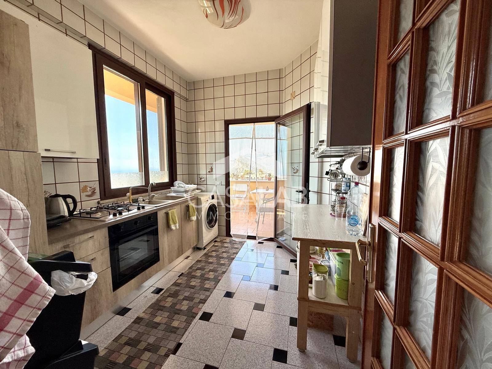 Appartamento in vendita a Carini, Carini Alta