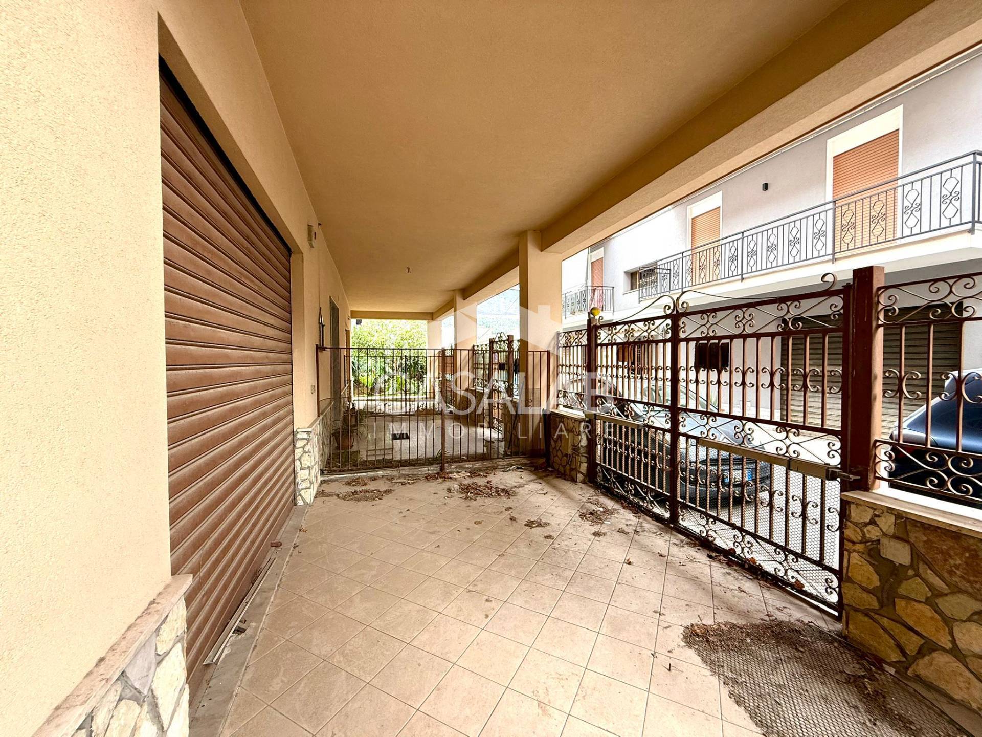 Appartamento in vendita a Carini, Carini