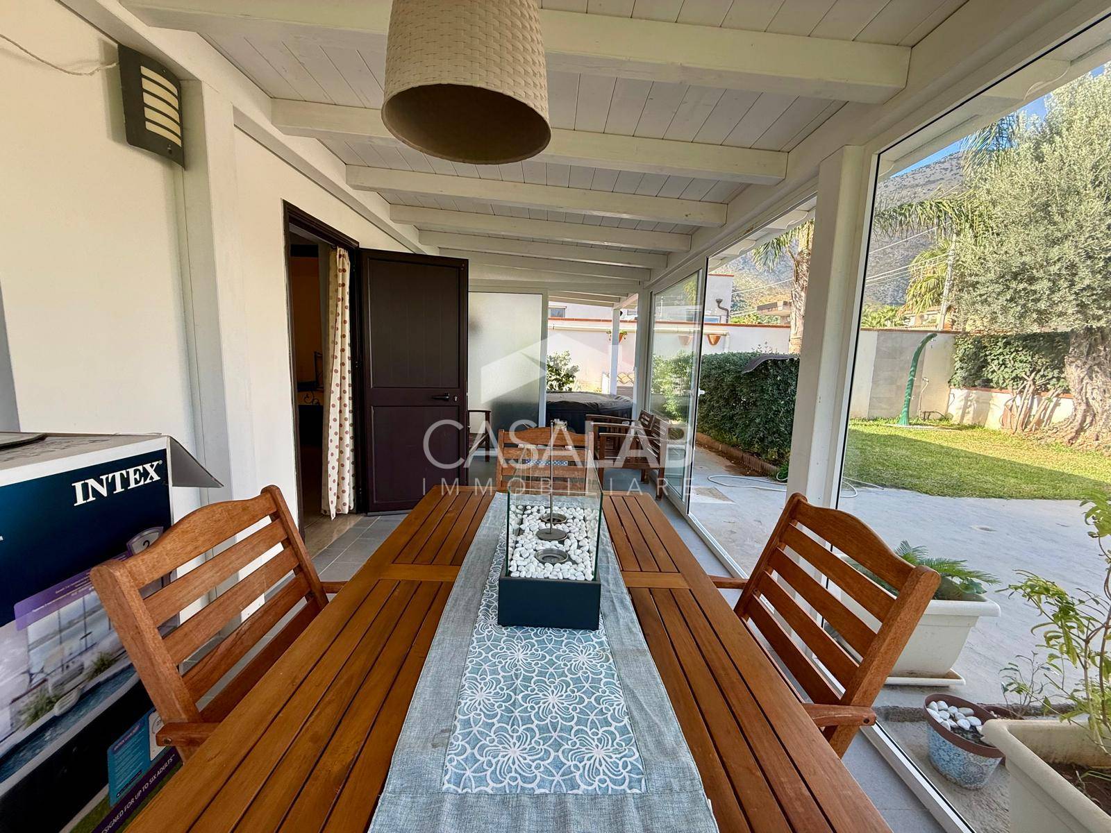 Villa in vendita a Carini, Azzolini