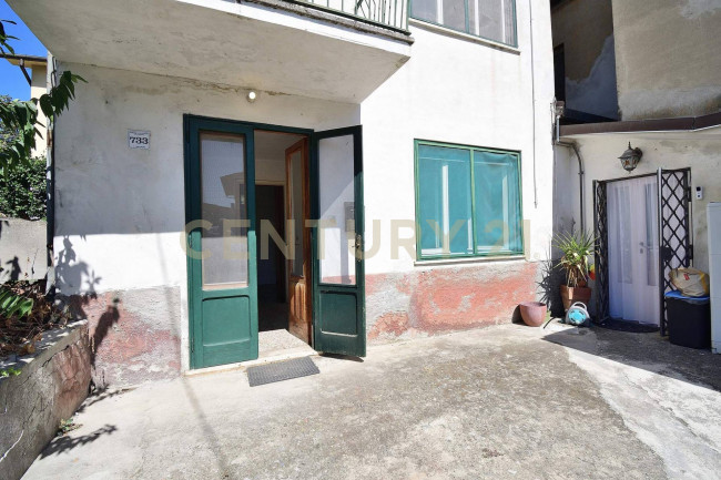 Casa indipendente con giardino in via pesciatina 700, Capannori