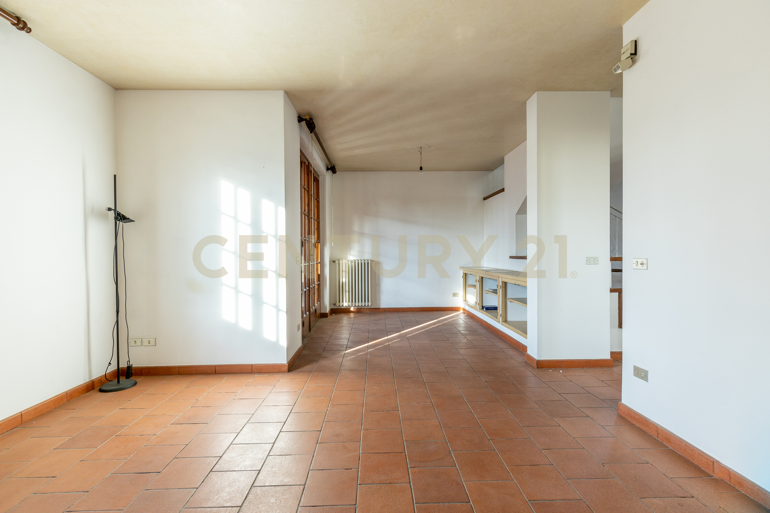 Casa indipendente con giardino in via nino bixio 15, Montecatini-Terme