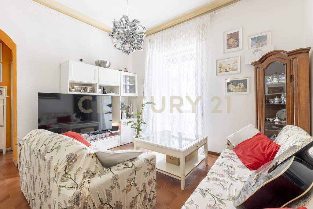 Appartamento con box in via vincenzo consani 304, Lucca