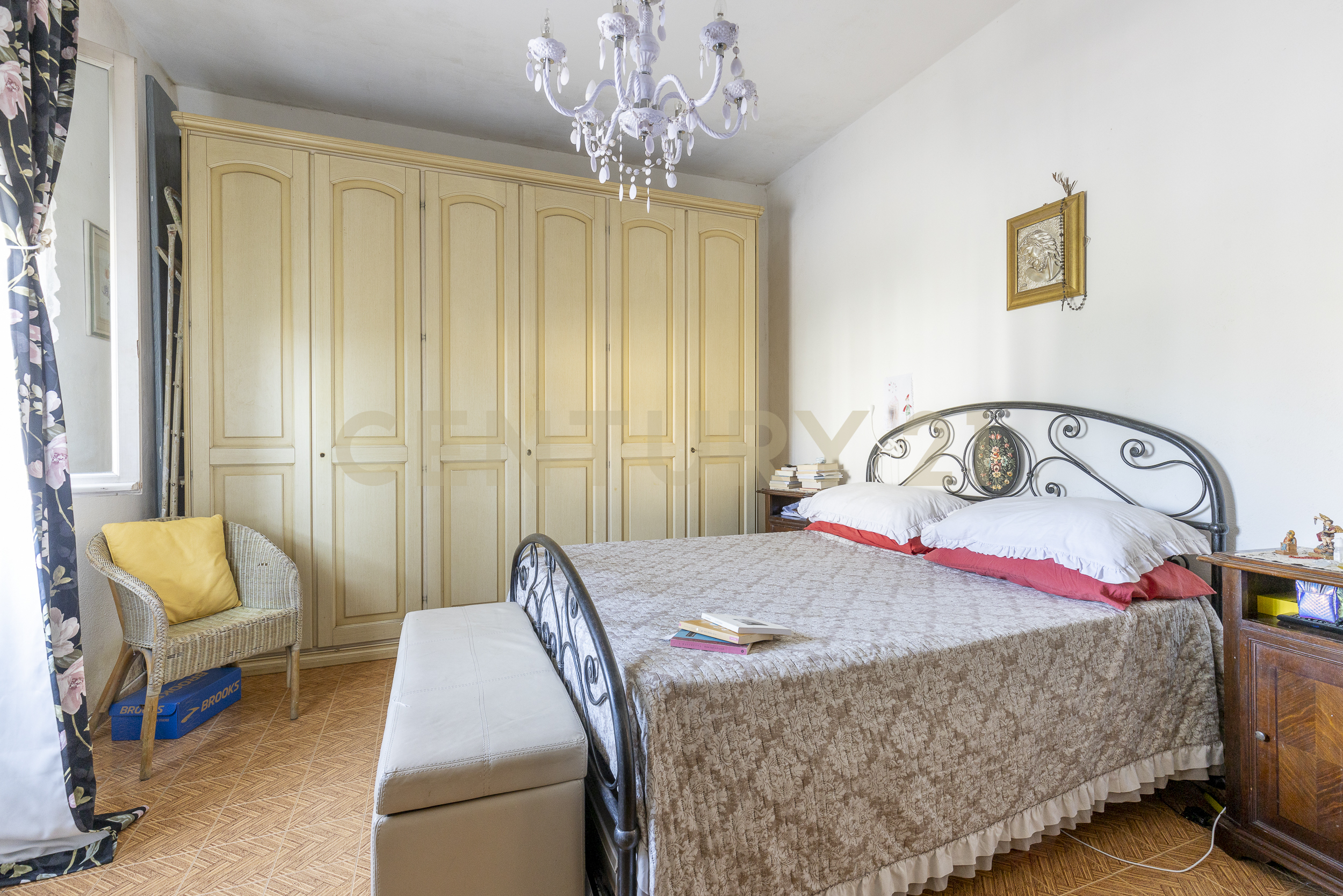 Appartamento con box in via vincenzo consani 304, Lucca