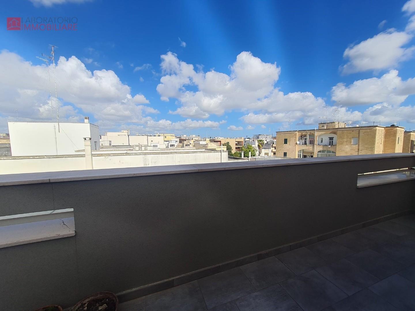 Bilocale arredato in affitto, Lecce leuca