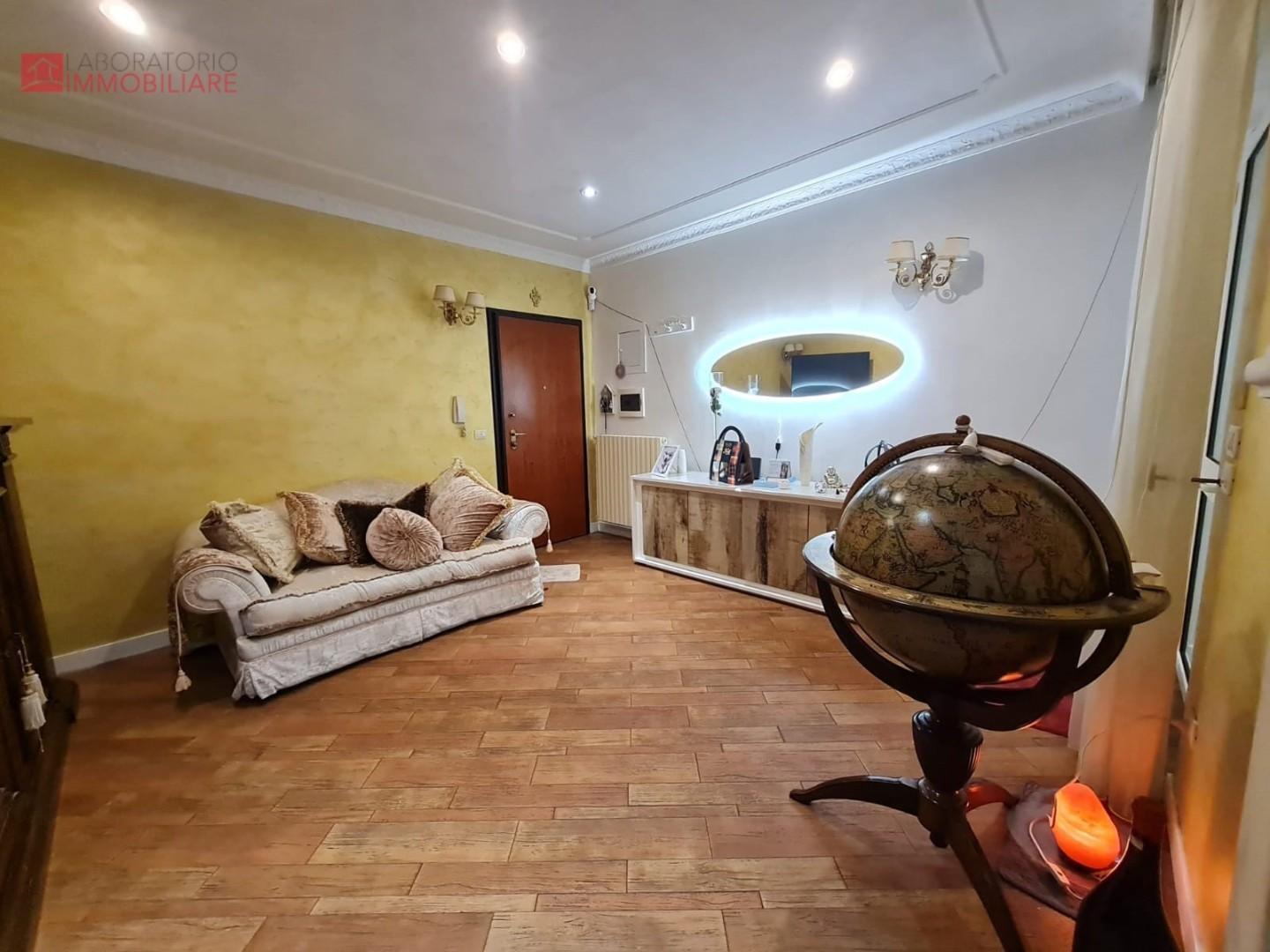 Trilocale con terrazzo a Surbo