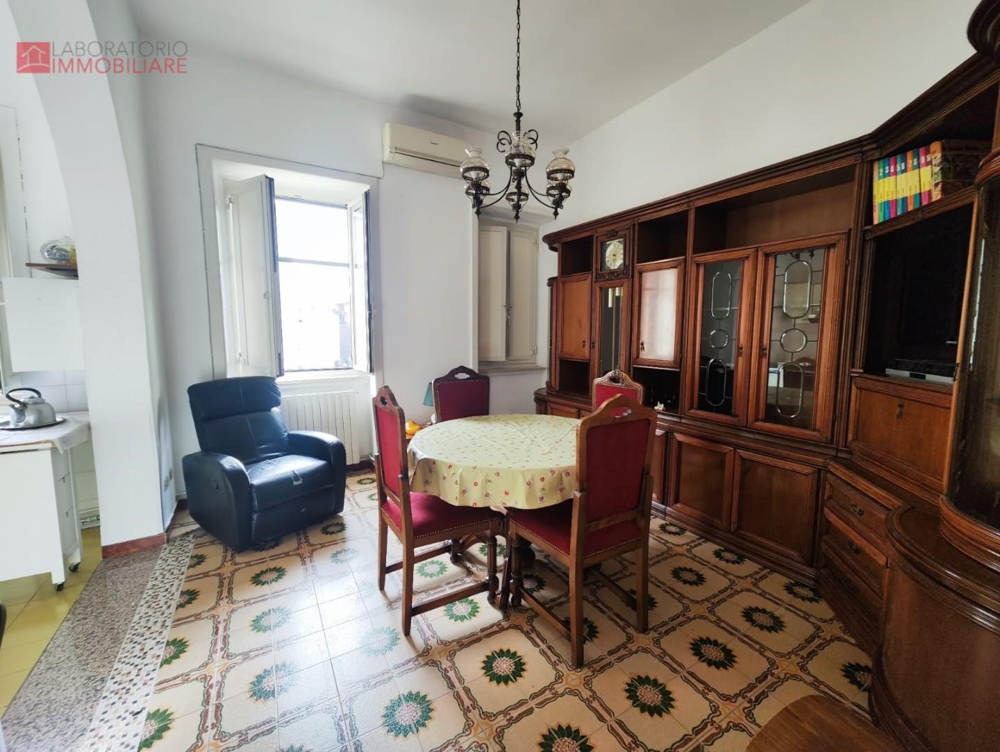 Trilocale arredato in affitto, Lecce santa rosa