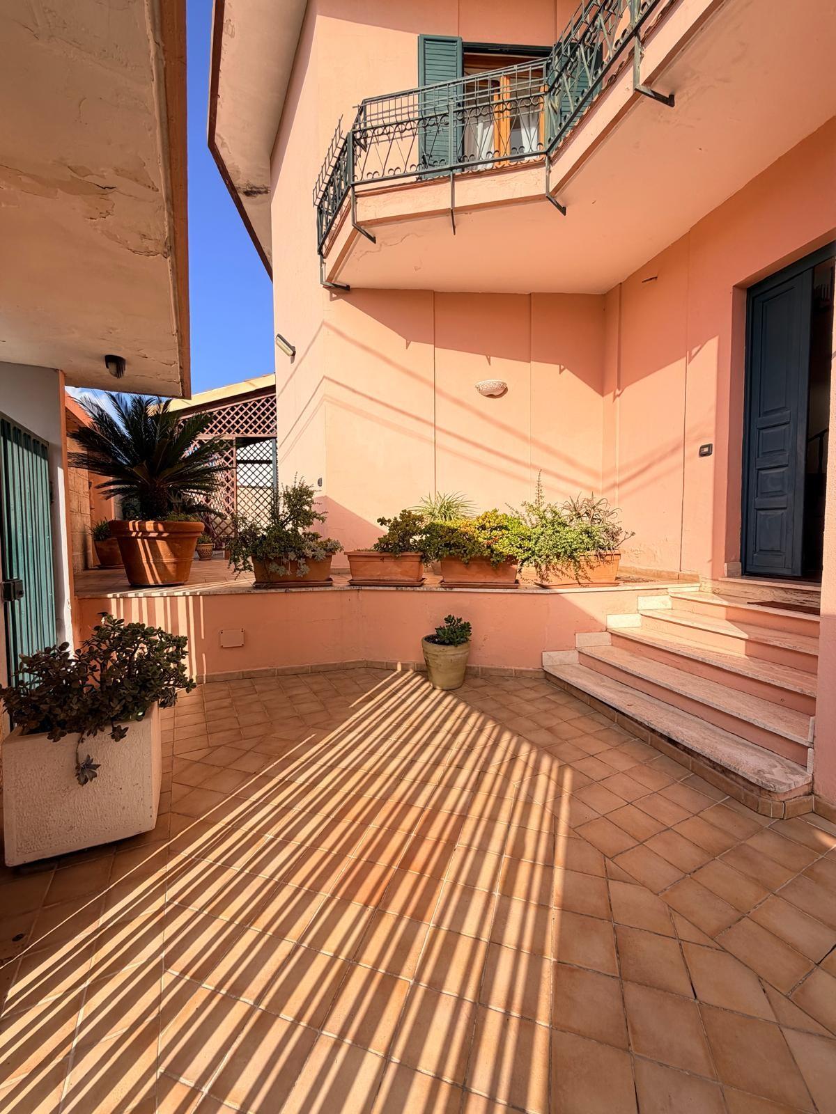 Appartamento con giardino, Lecce cicolella