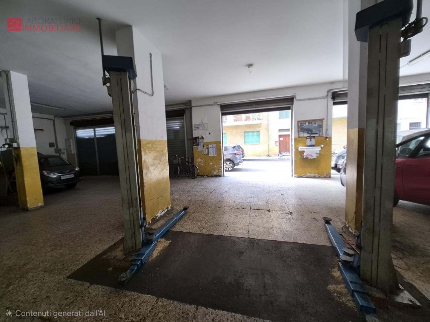 Locale commerciale da ristrutturare, Lecce san pio