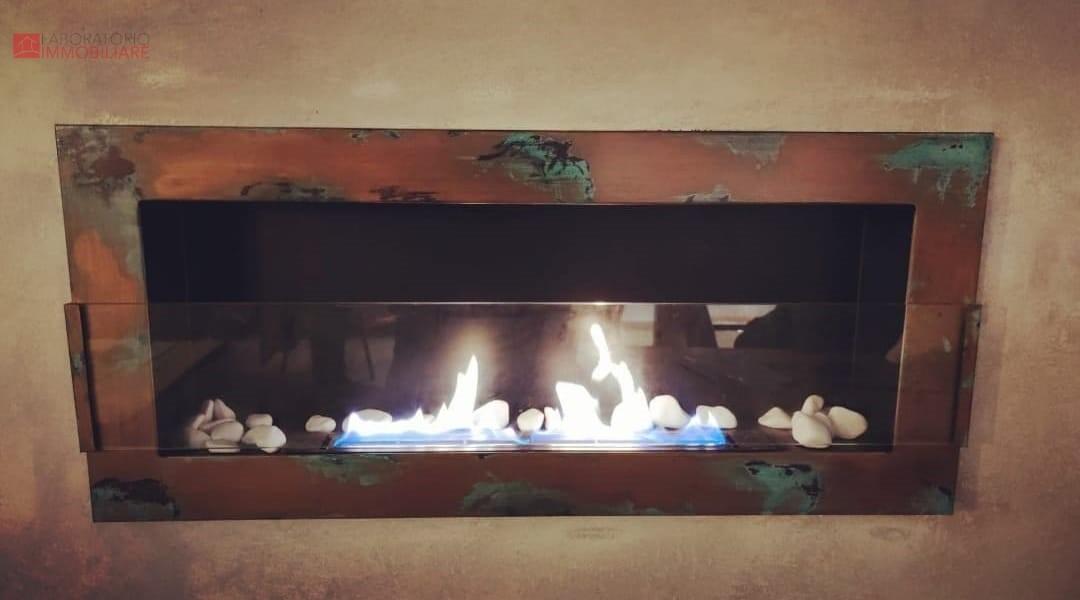 Attivit� commerciale in vendita a Lequile